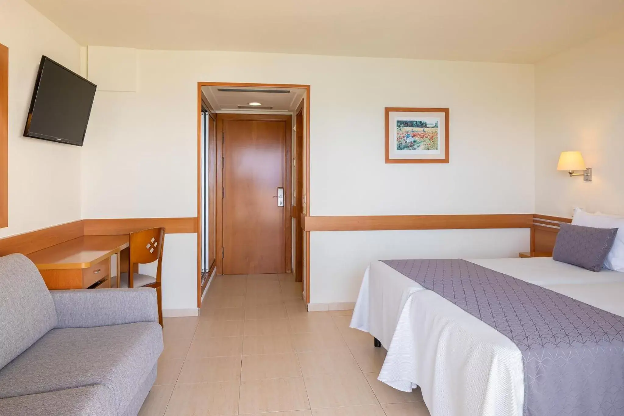 Bedroom, Bed in htop Pineda Palace 4Sup - Adults Recommended #htopBliss Bedroom, Bed in htop Pineda Palace 4Sup - Adults Recommended #htopBliss