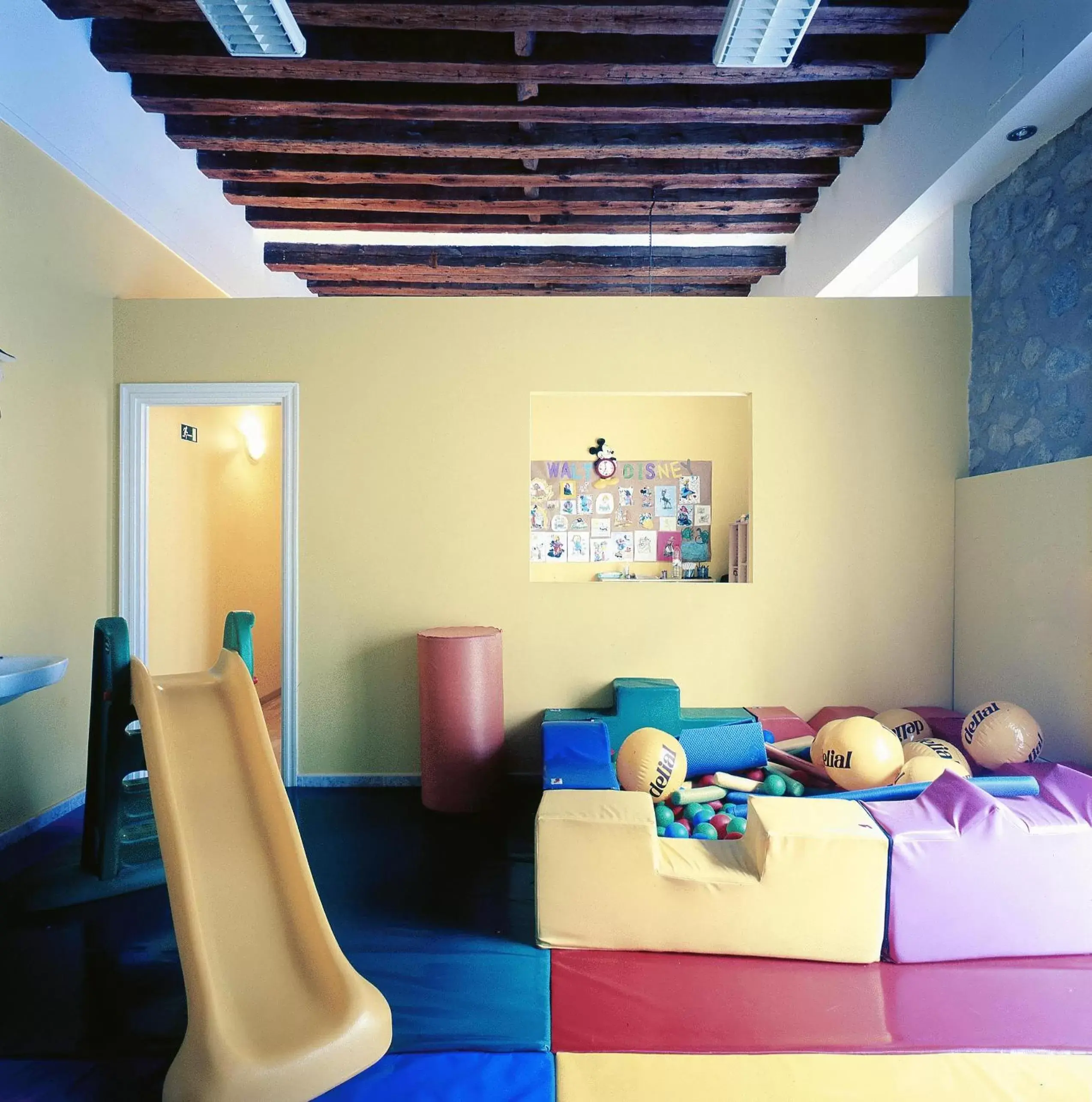 Photo of the whole room, Kid's Club in Balneario de Archena - Hotel Levante