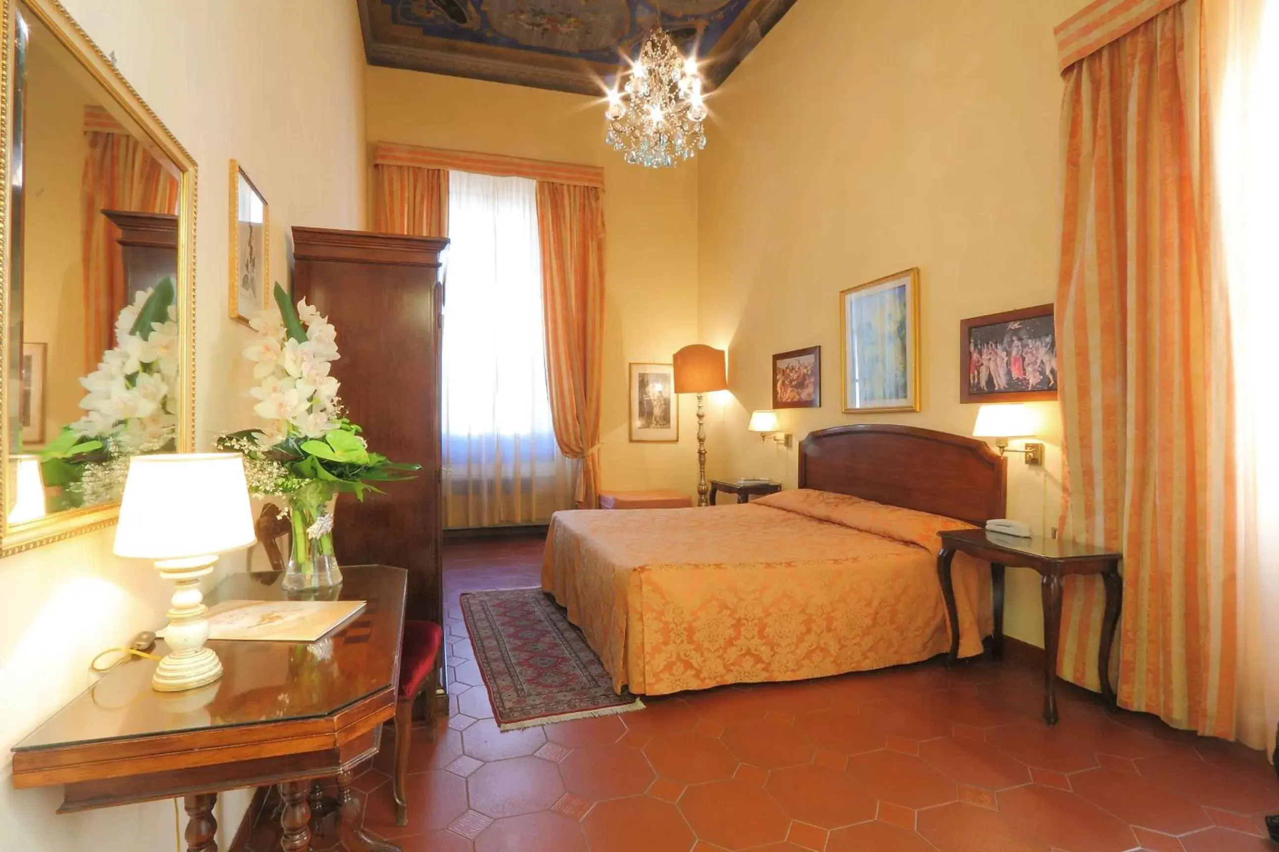 Photo of the whole room in Hotel Villa Liana