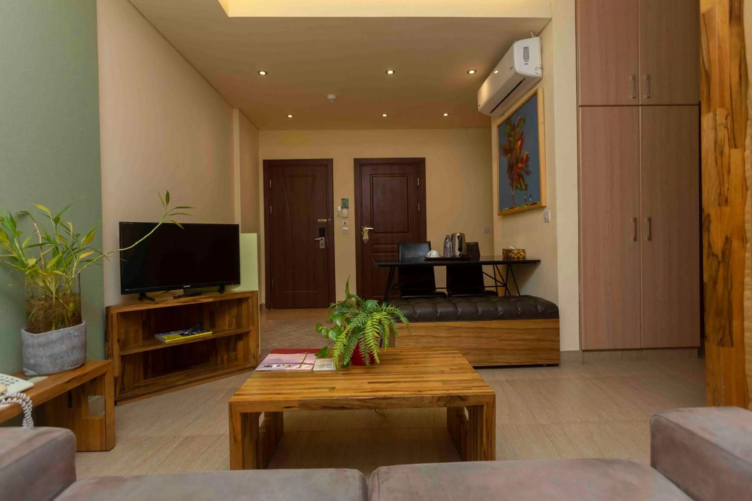 Roots Hotel Apartment