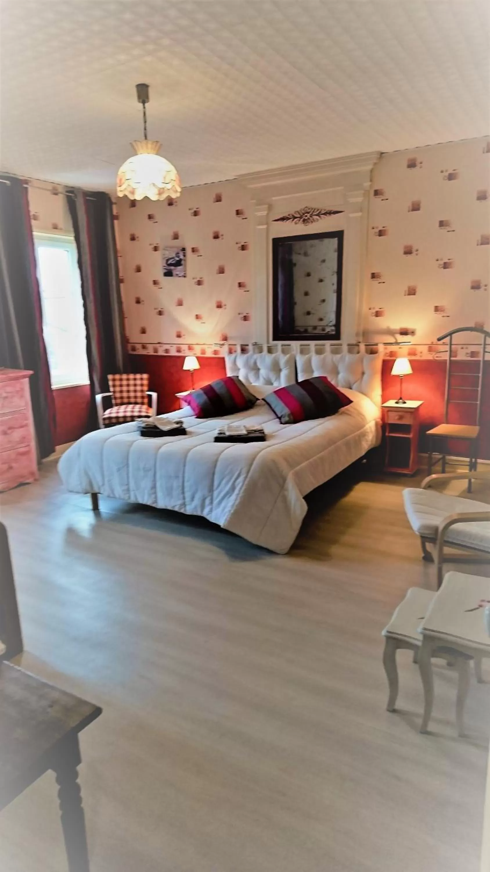 Bedroom in JOYEUX REVEIL