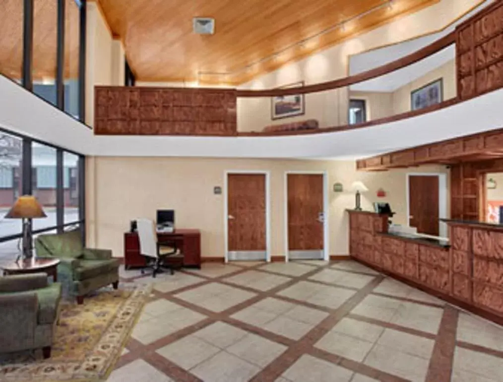 Lobby or reception, Lobby/Reception in Baymont by Wyndham Elkhart