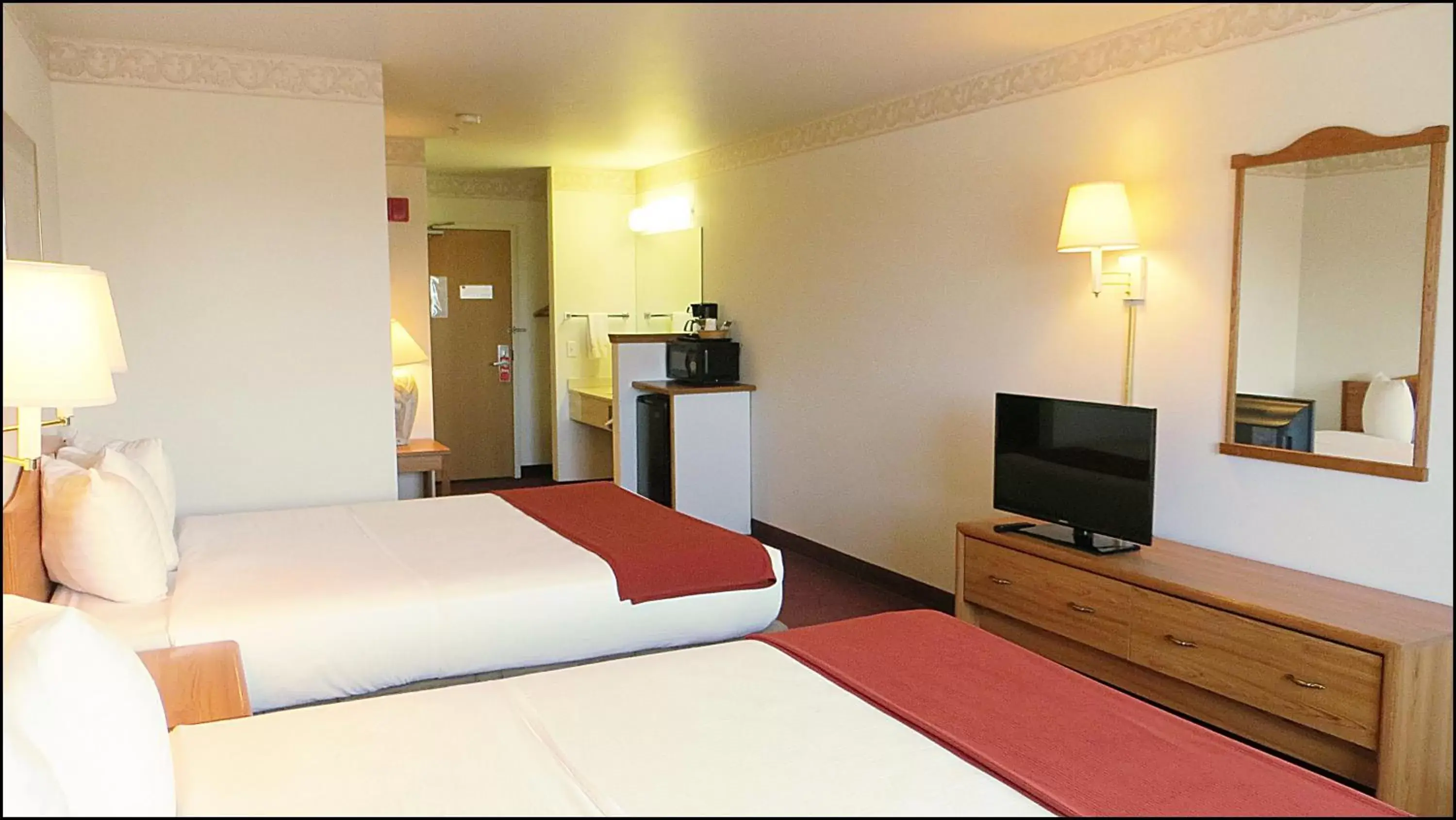 Area and facilities, Bed in Peppermill Empress Inn
