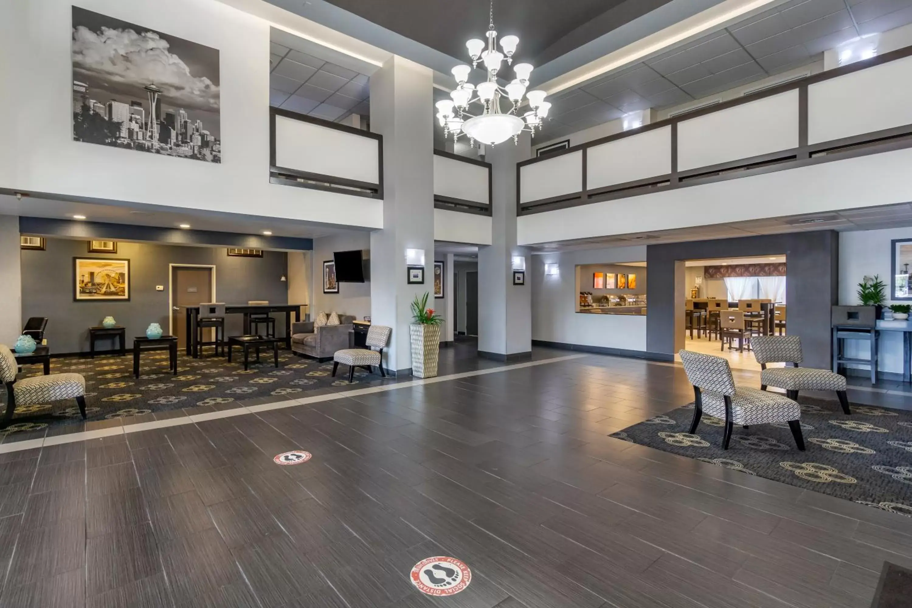 Lobby/Reception in Comfort Inn Kent - Seattle