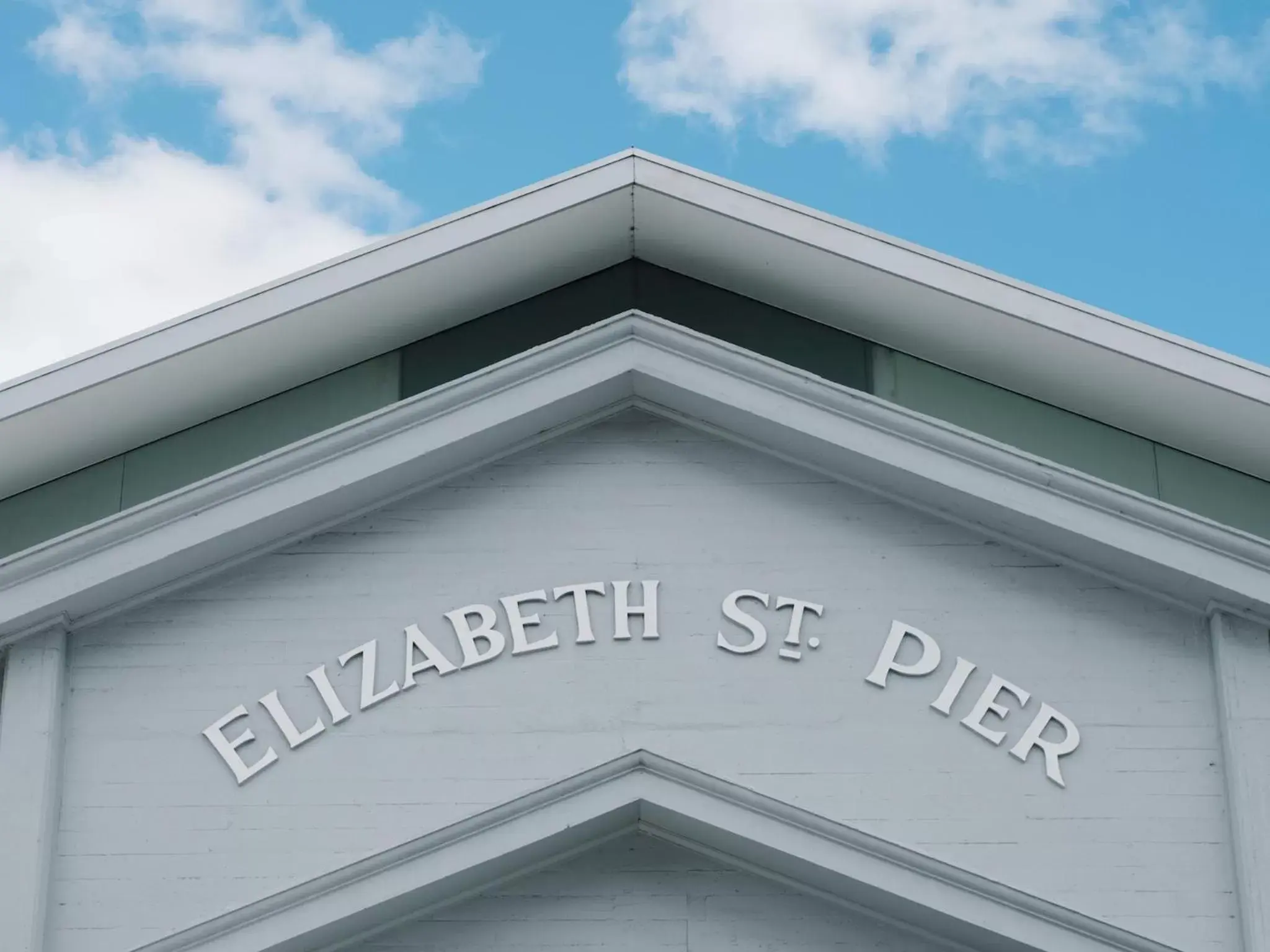 Facade/entrance, Property Building in Somerset on the Pier Hobart