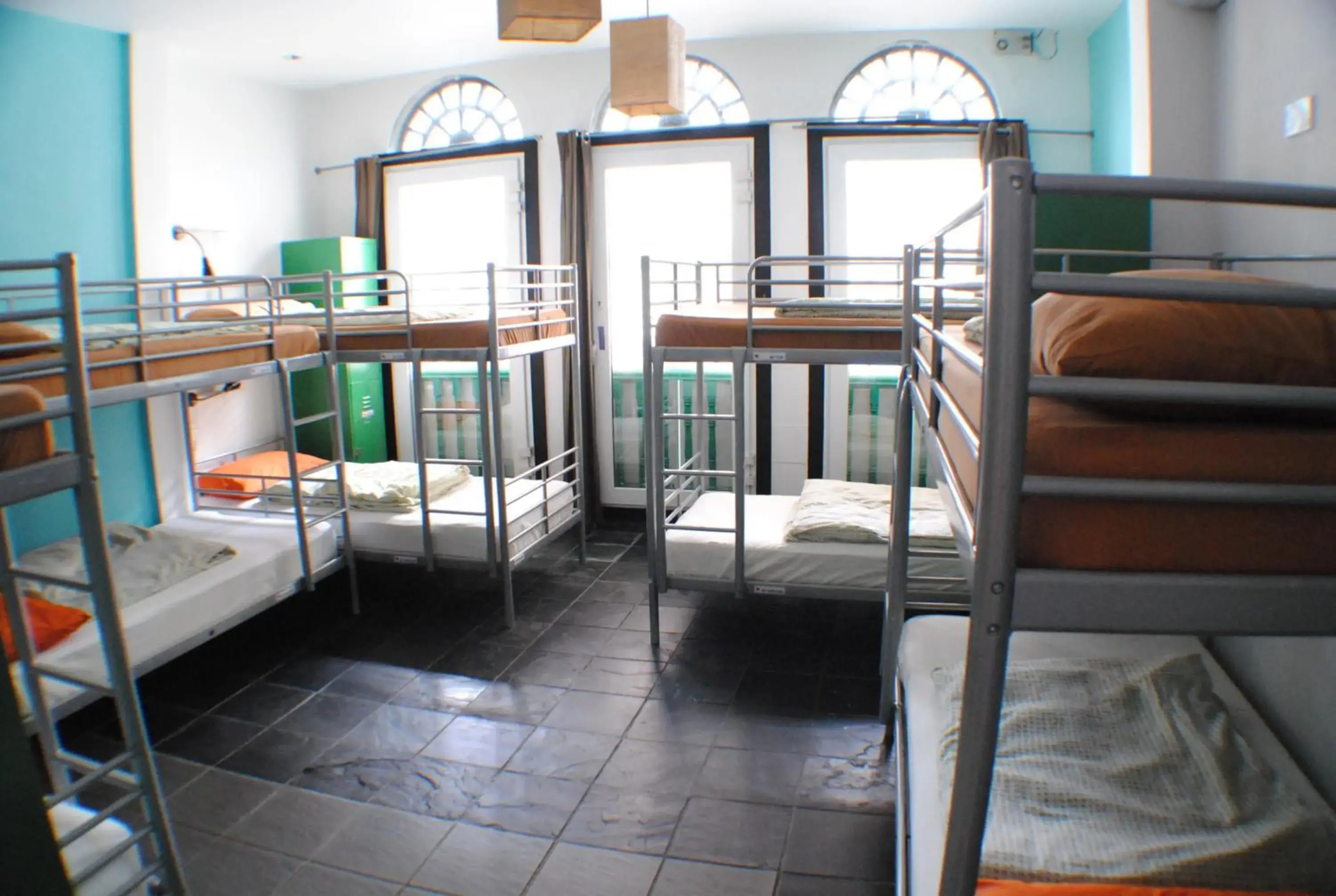 Photo of the whole room, Bunk Bed in Royal Lodge @ Pagoda Street