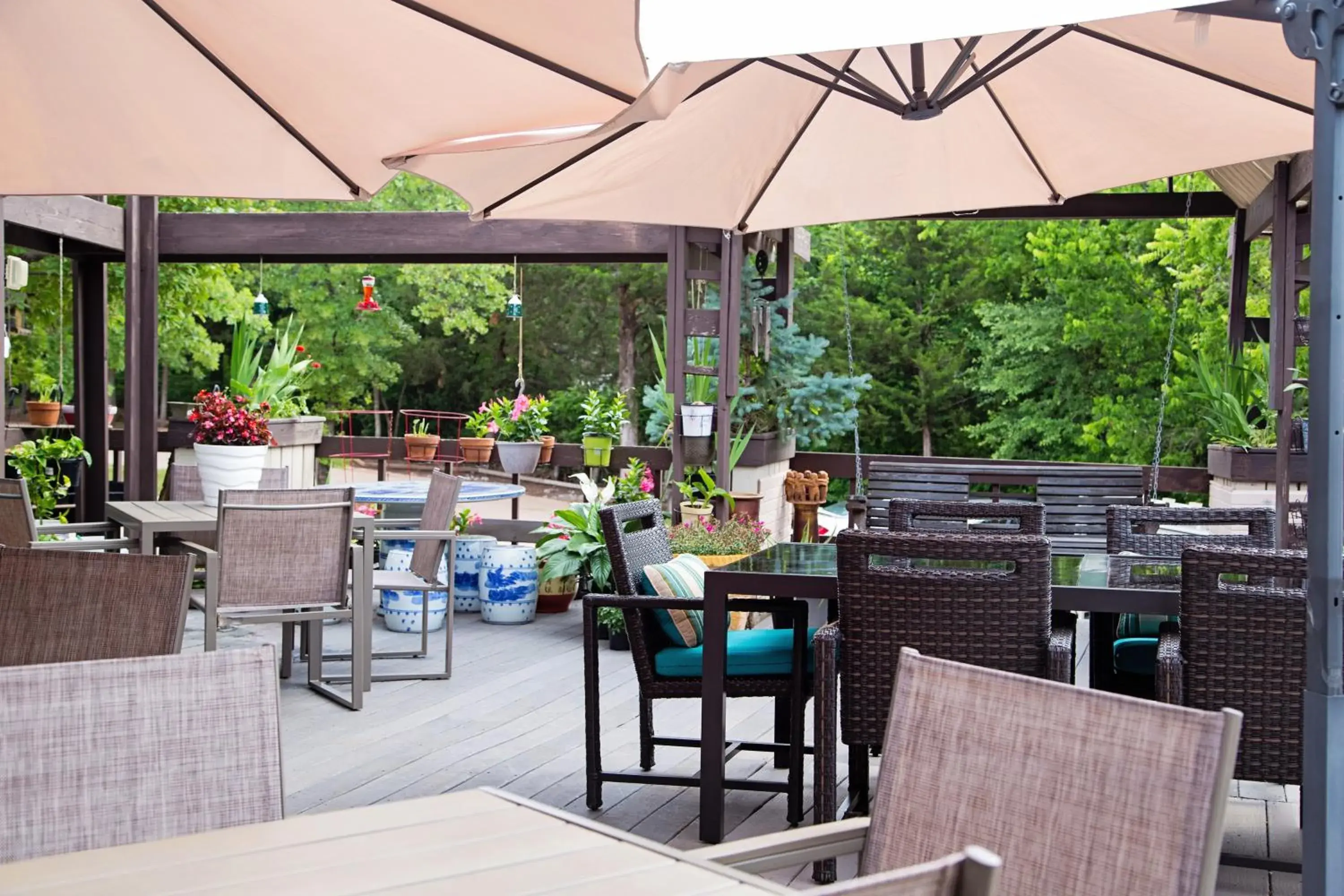 Balcony/Terrace, Restaurant/Places to Eat in Wangshi China Palace Balcony/Terrace, Restaurant/Places to Eat in Wangshi China Palace