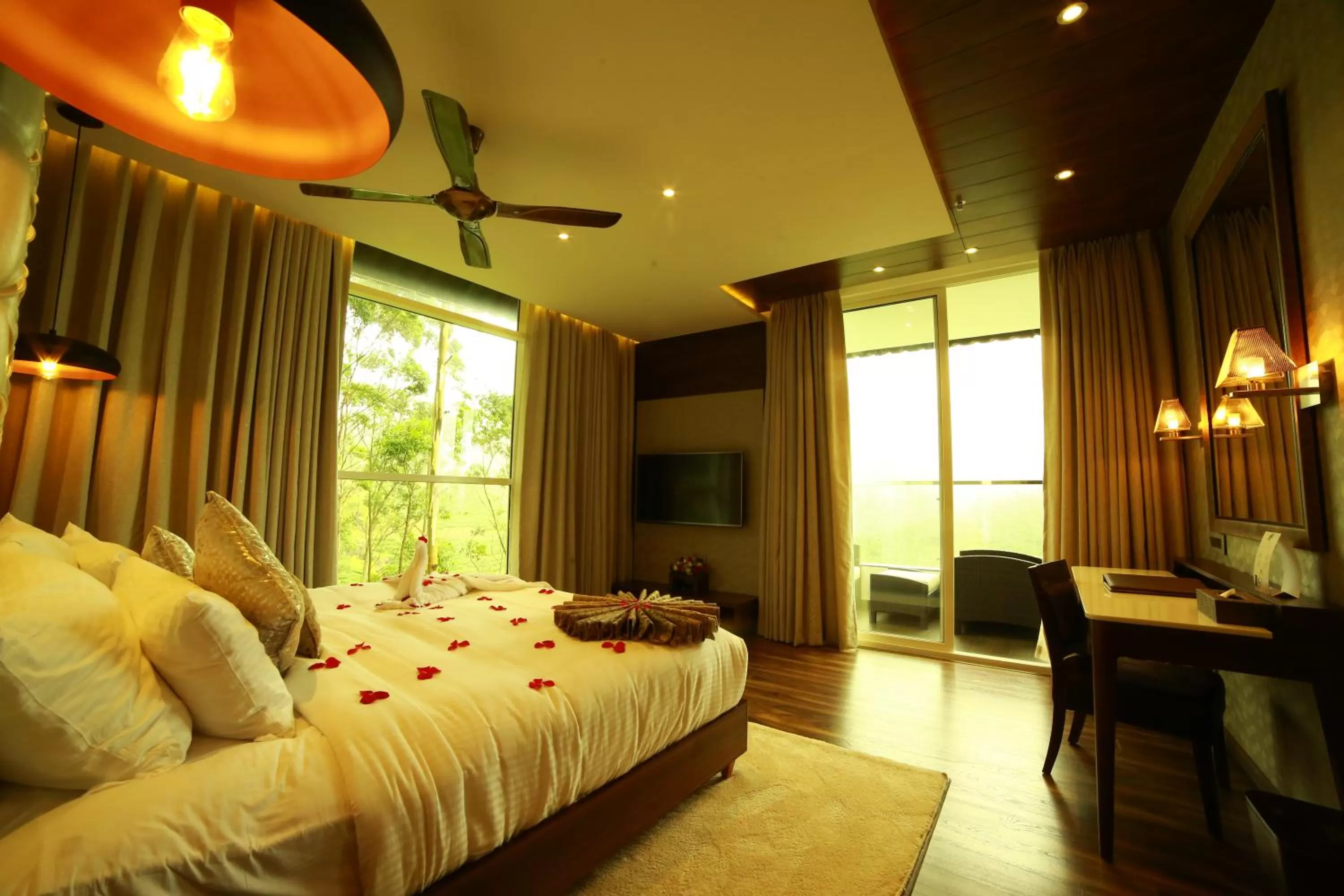 bunk bed, Bed in Blanket Hotel & Spa