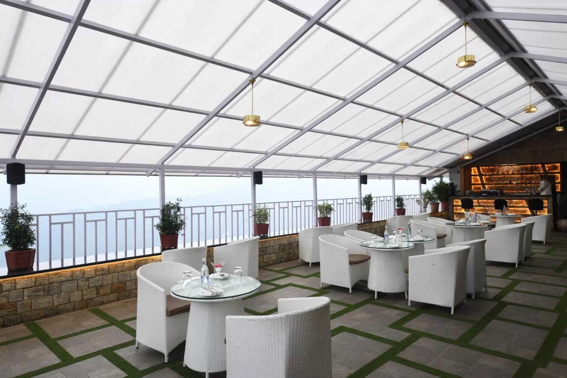 Ramada by Wyndham Gangtok Hotel & Casino Golden