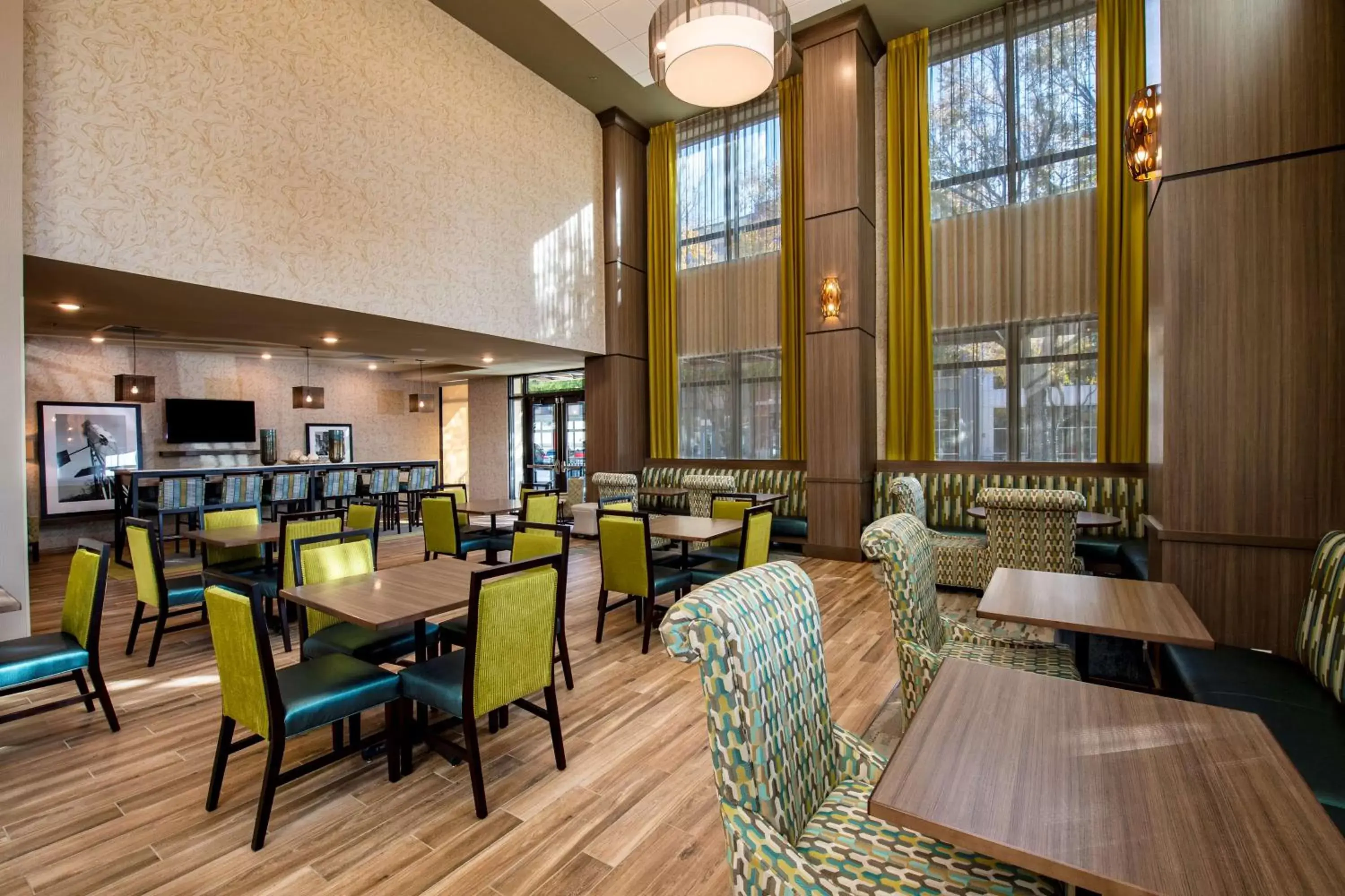 Lobby or reception, Restaurant/Places to Eat in Hampton Inn & Suites Keller Town Center