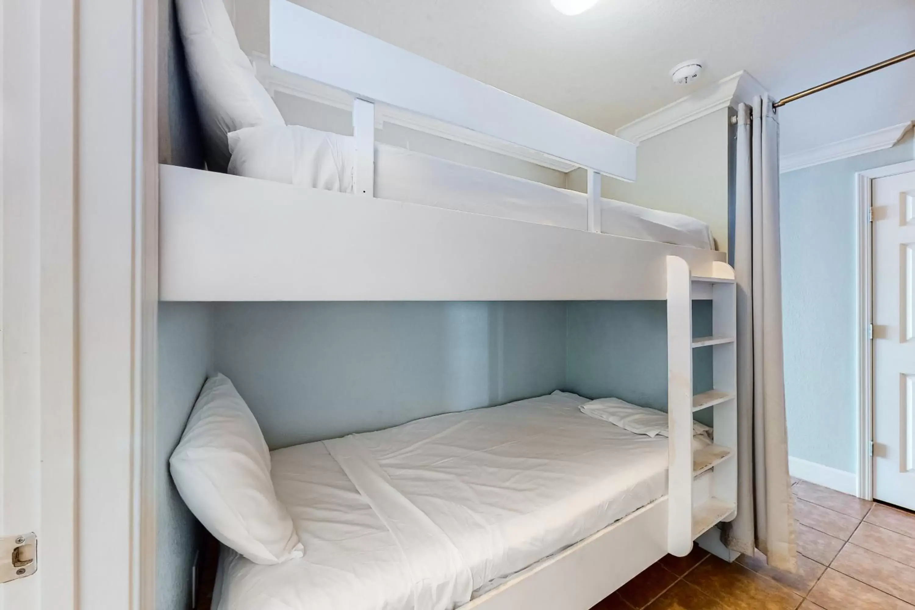 Bunk Bed in Tidewater 2510