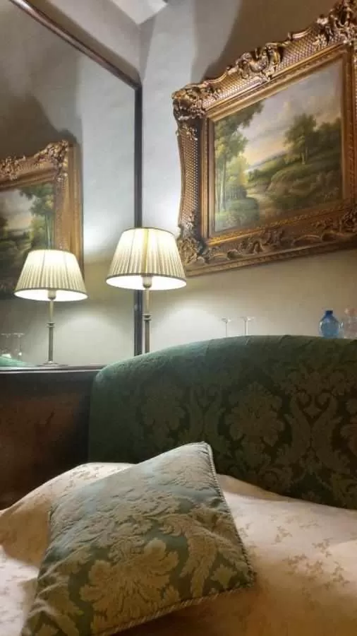 Bed in Tornabuoni La Petite Suite