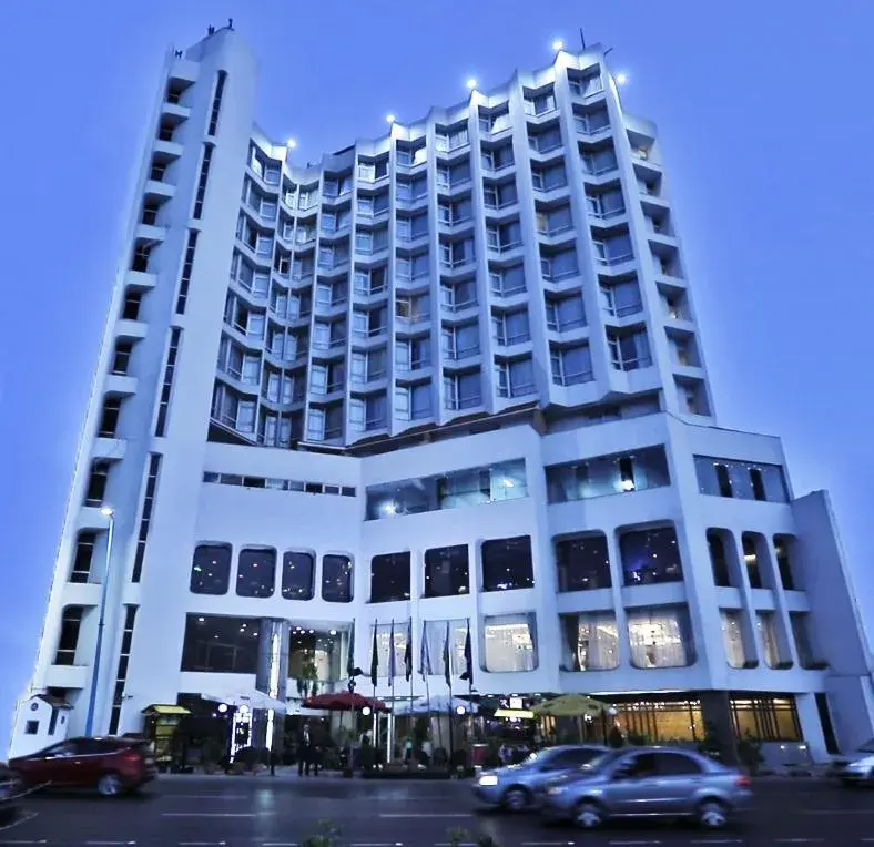 Property Building in Romance Alexandria Hotel