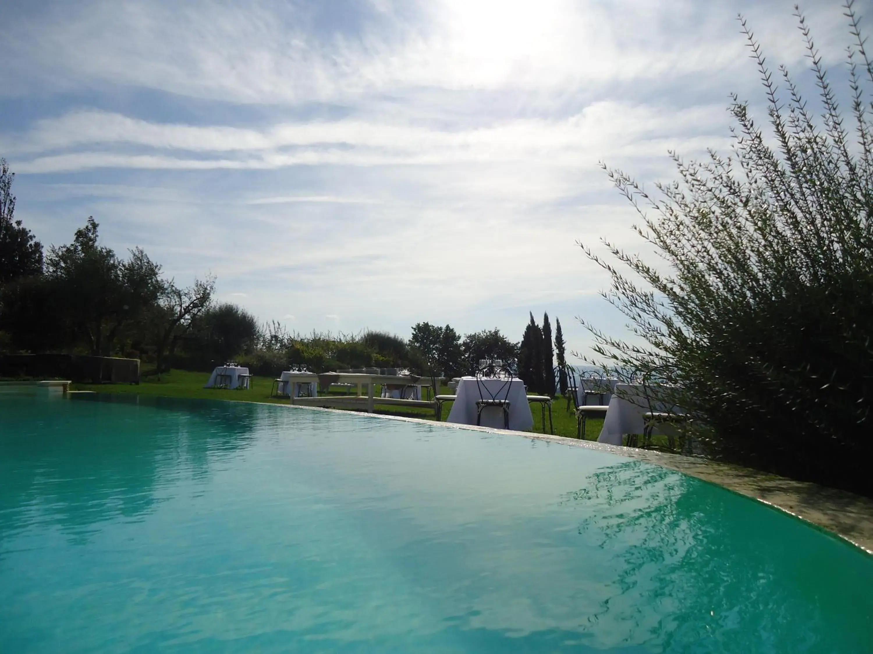 Swimming Pool in Hotel Borgo Di Cortefreda