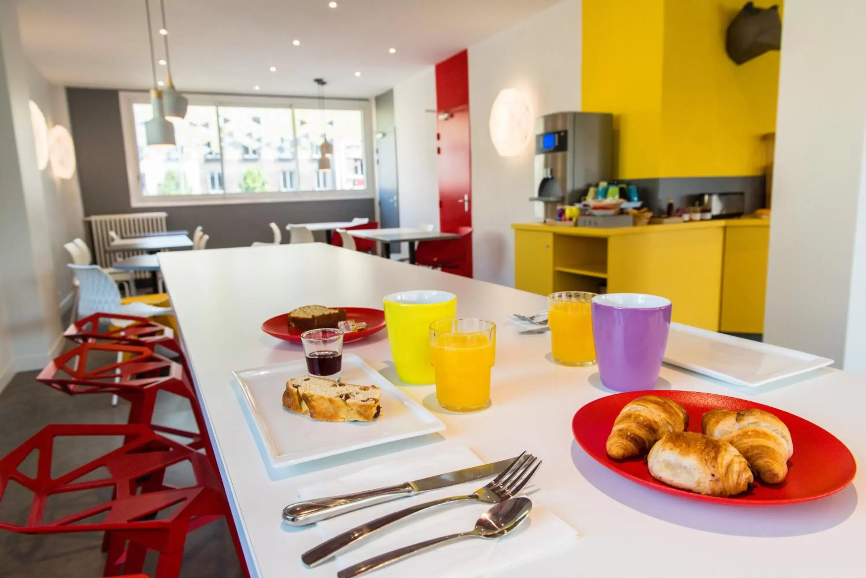 Buffet breakfast, Food in Ibis Styles Rouen Centre Cathédrale