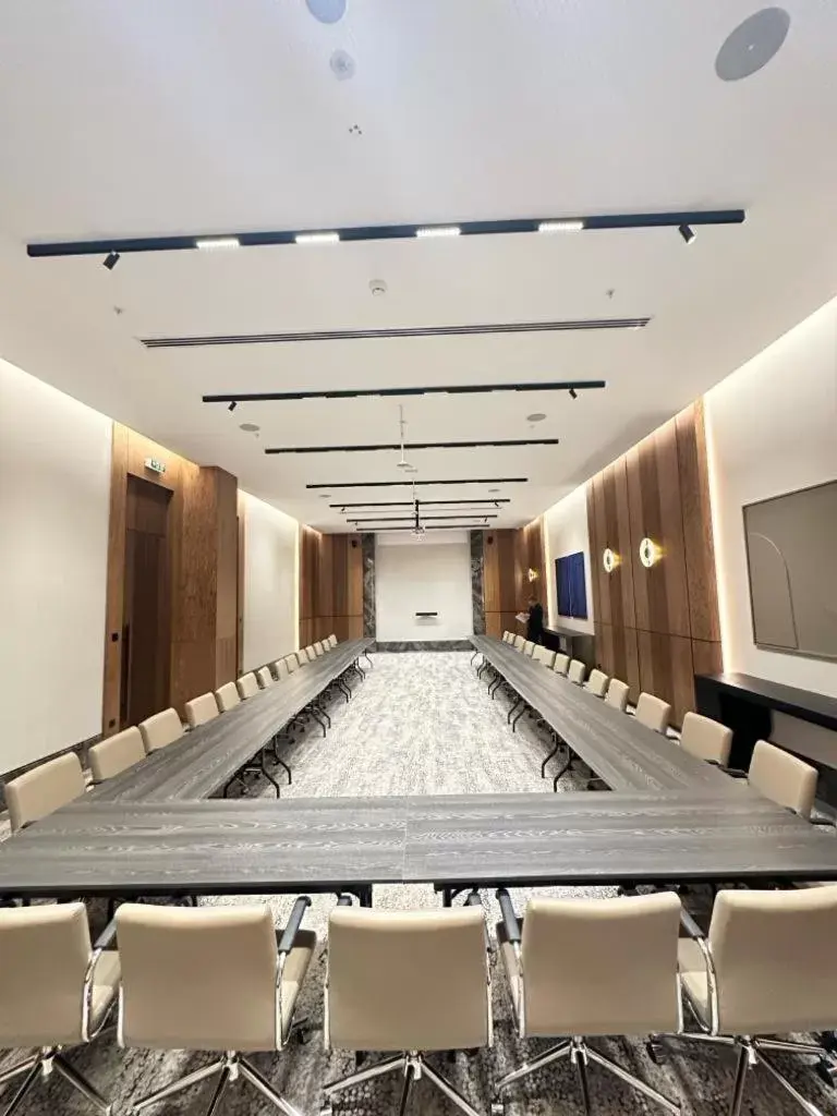 Meeting/conference room, Business Area/Conference Room in Dosso Dossi Hotels Golden Horn
