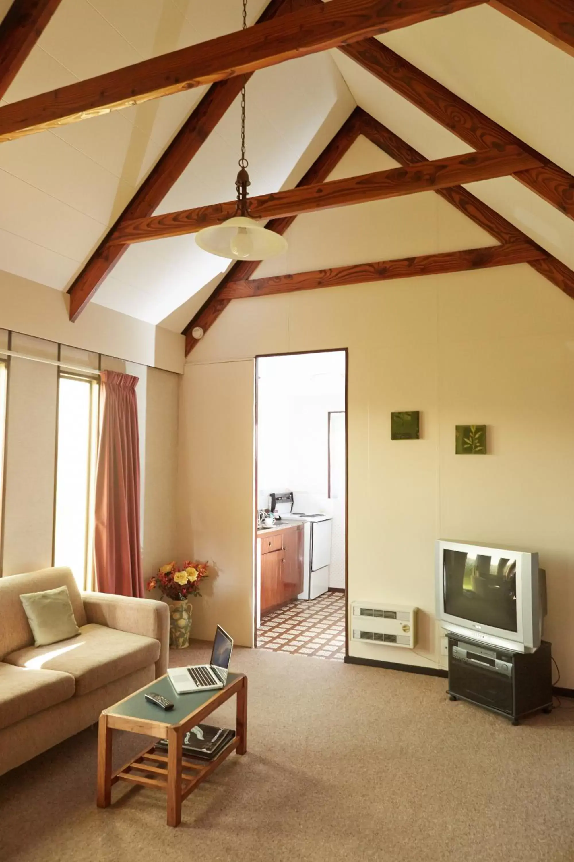 Living room, Seating Area in Bavarian Motel