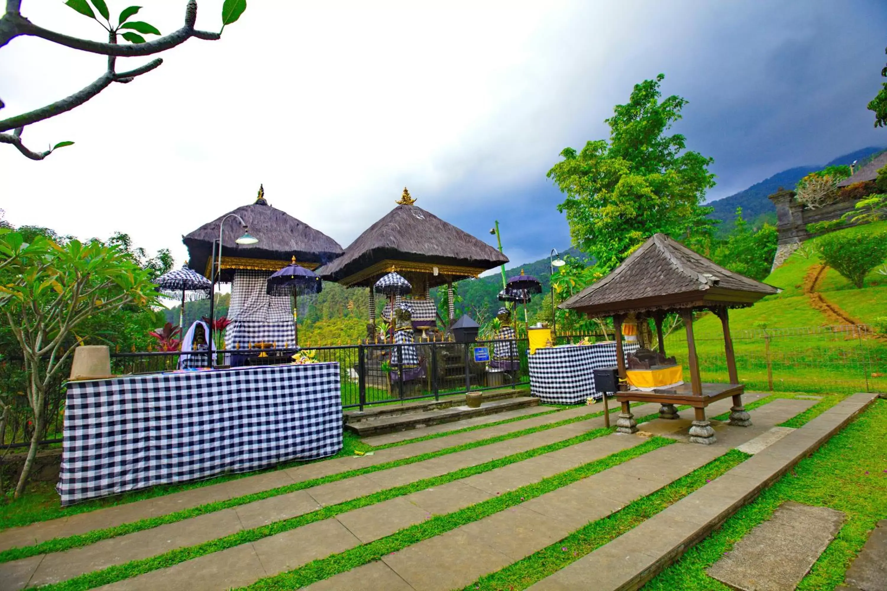 Nearby landmark in Padjadjaran Suites Resort and Convention Hotel