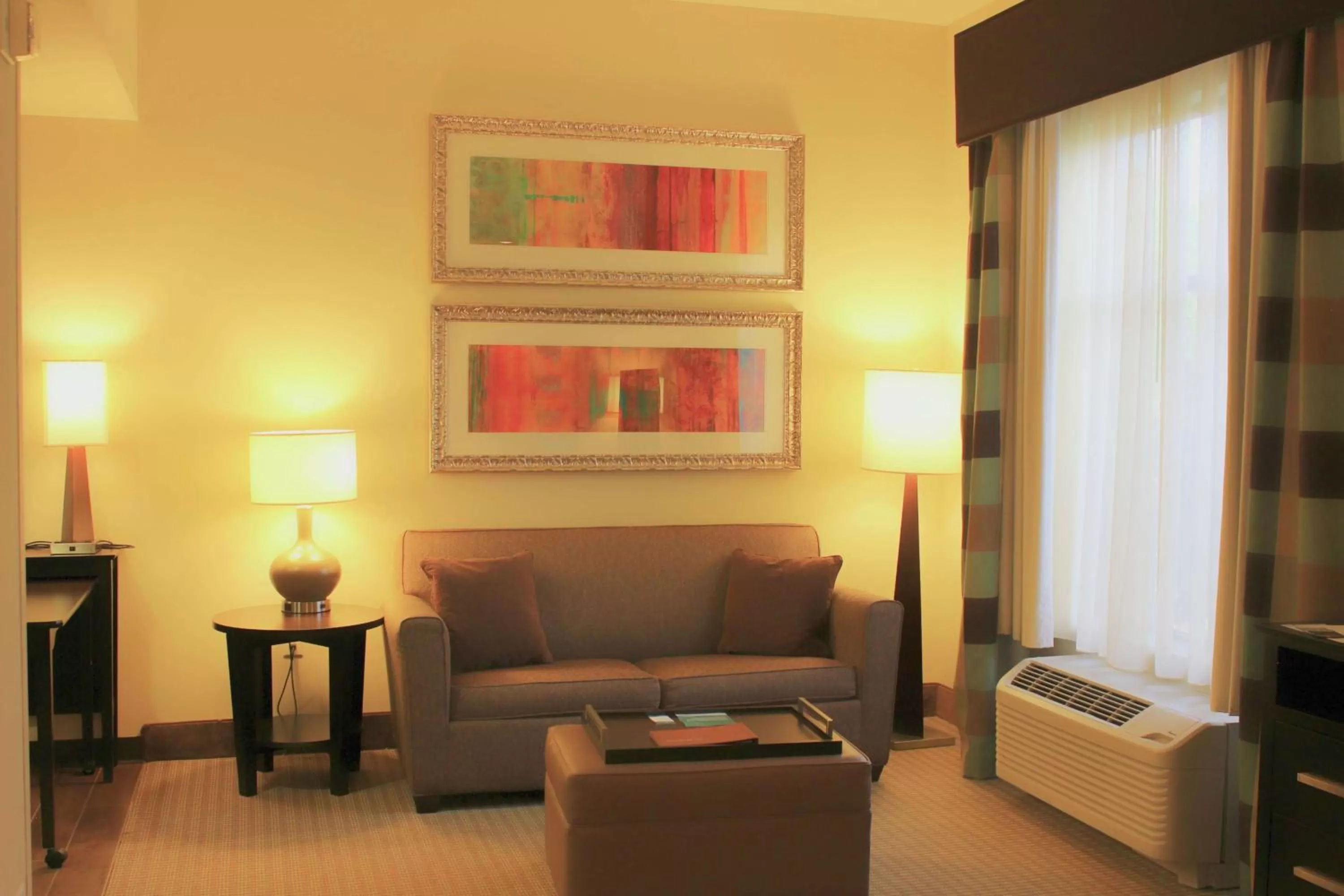 Living room in Homewood Suites by Hilton Victoria