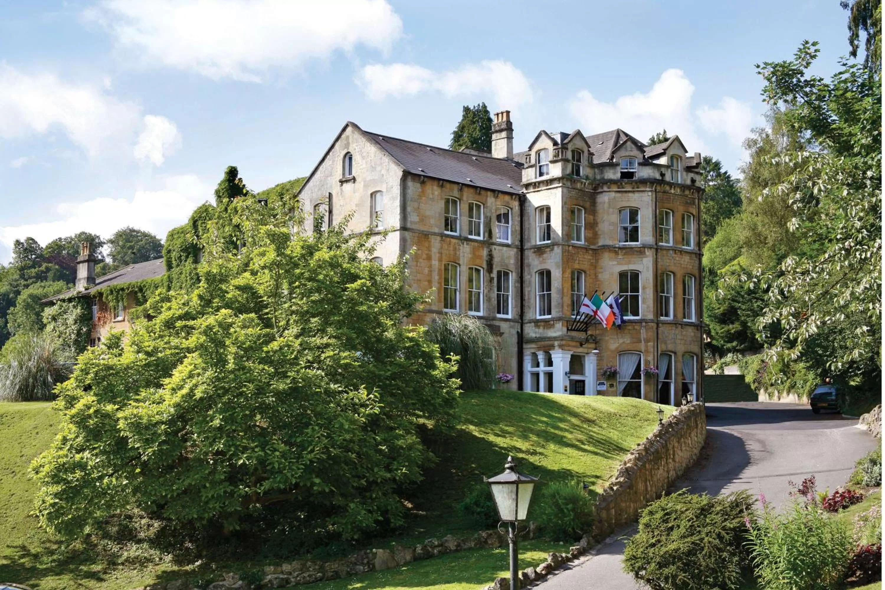 Property building in Best Western Limpley Stoke Hotel