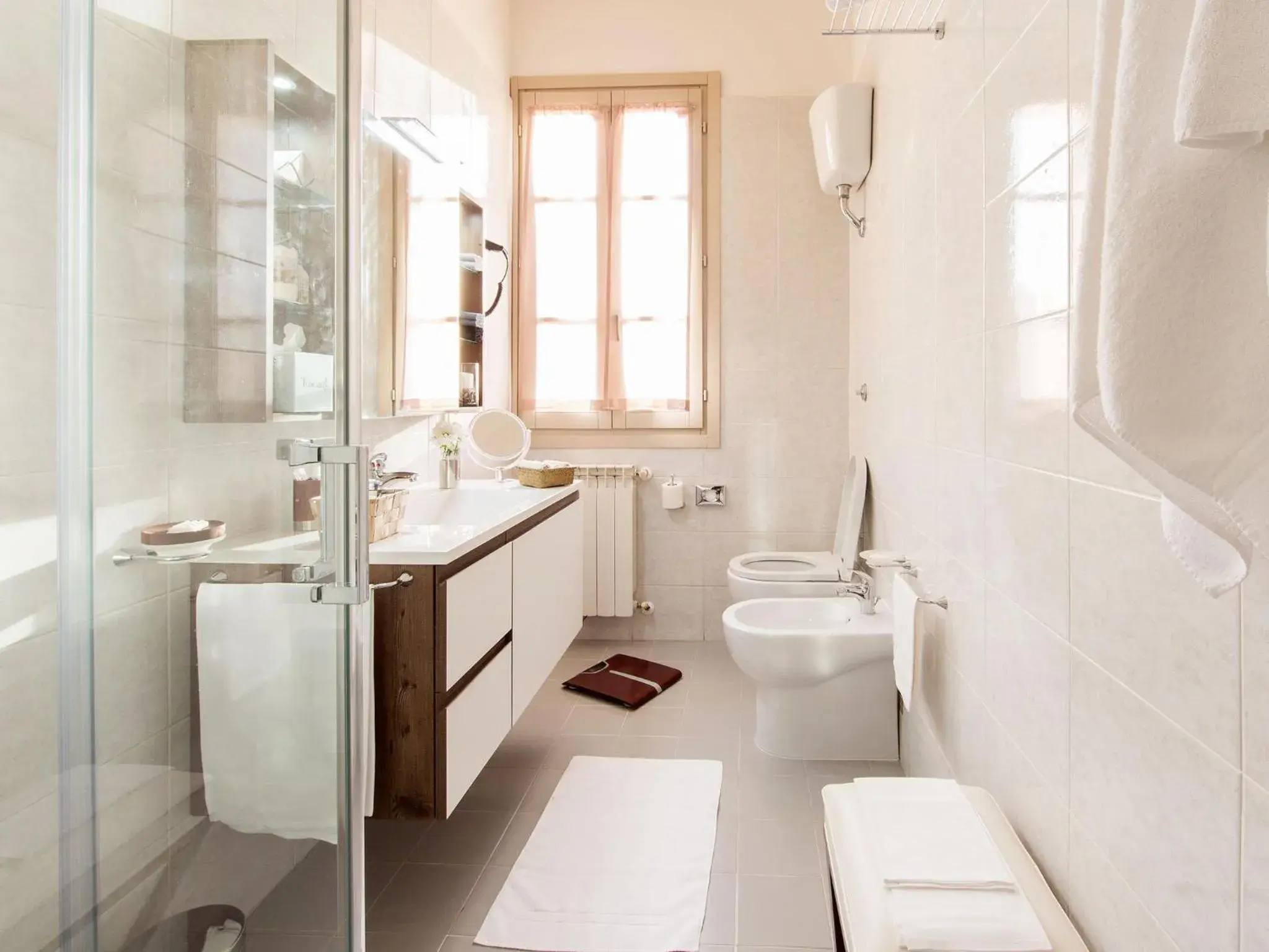 Bathroom in Si Montalcino Hotel & Restaurant