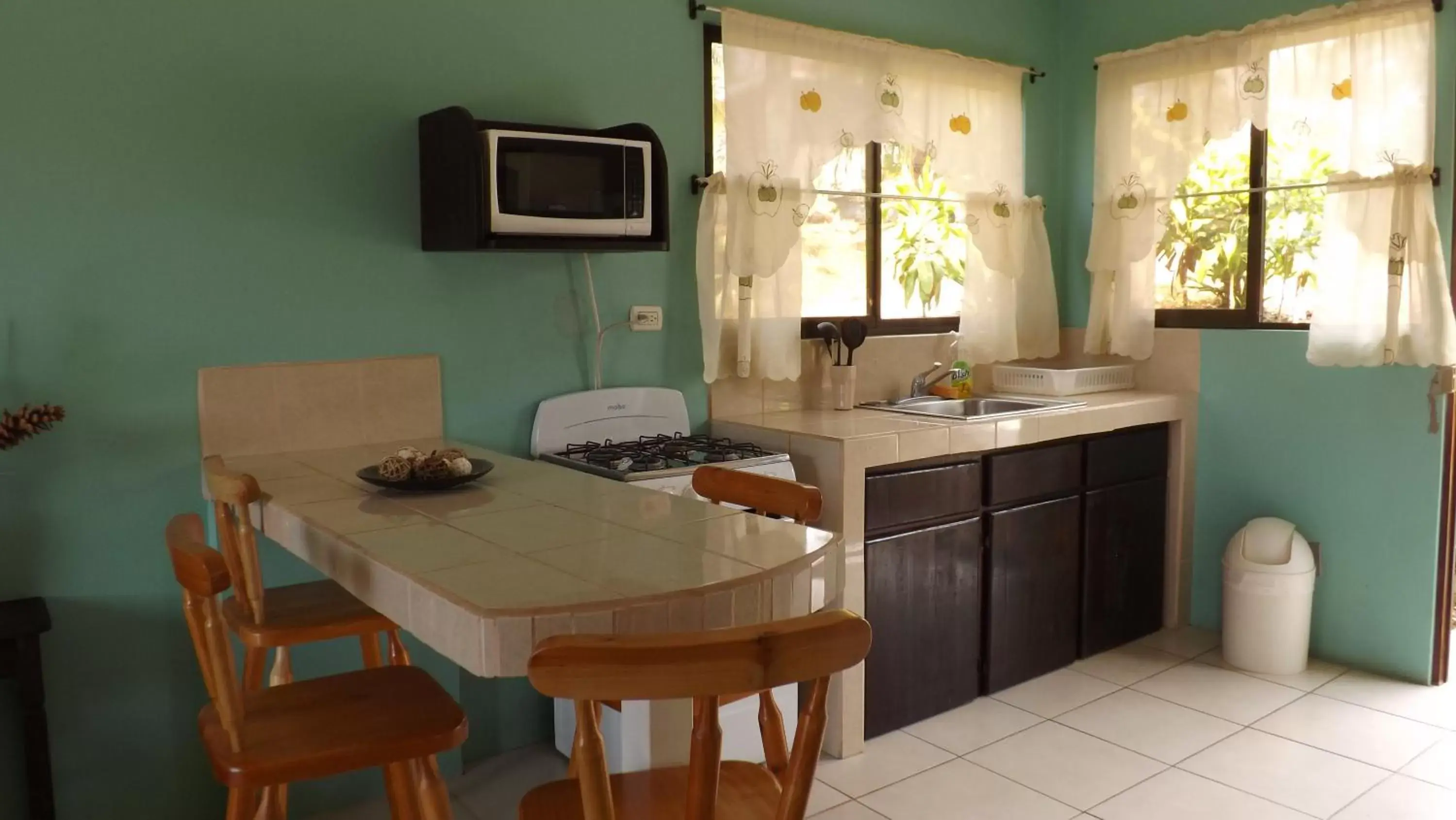 Kitchen/Kitchenette in Hotel Villas de la Colina