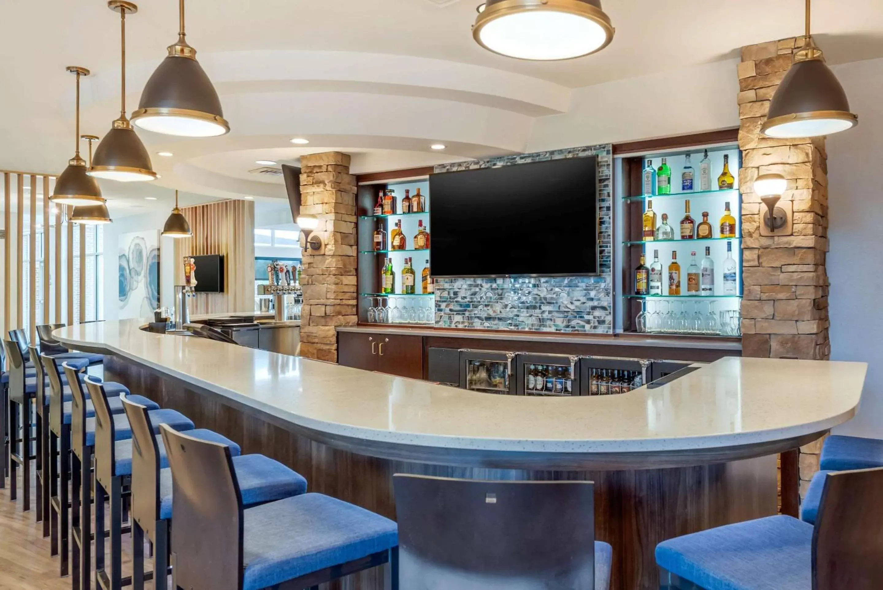 Lounge or bar, Lounge/Bar in Cambria Hotel Akron - Canton Airport