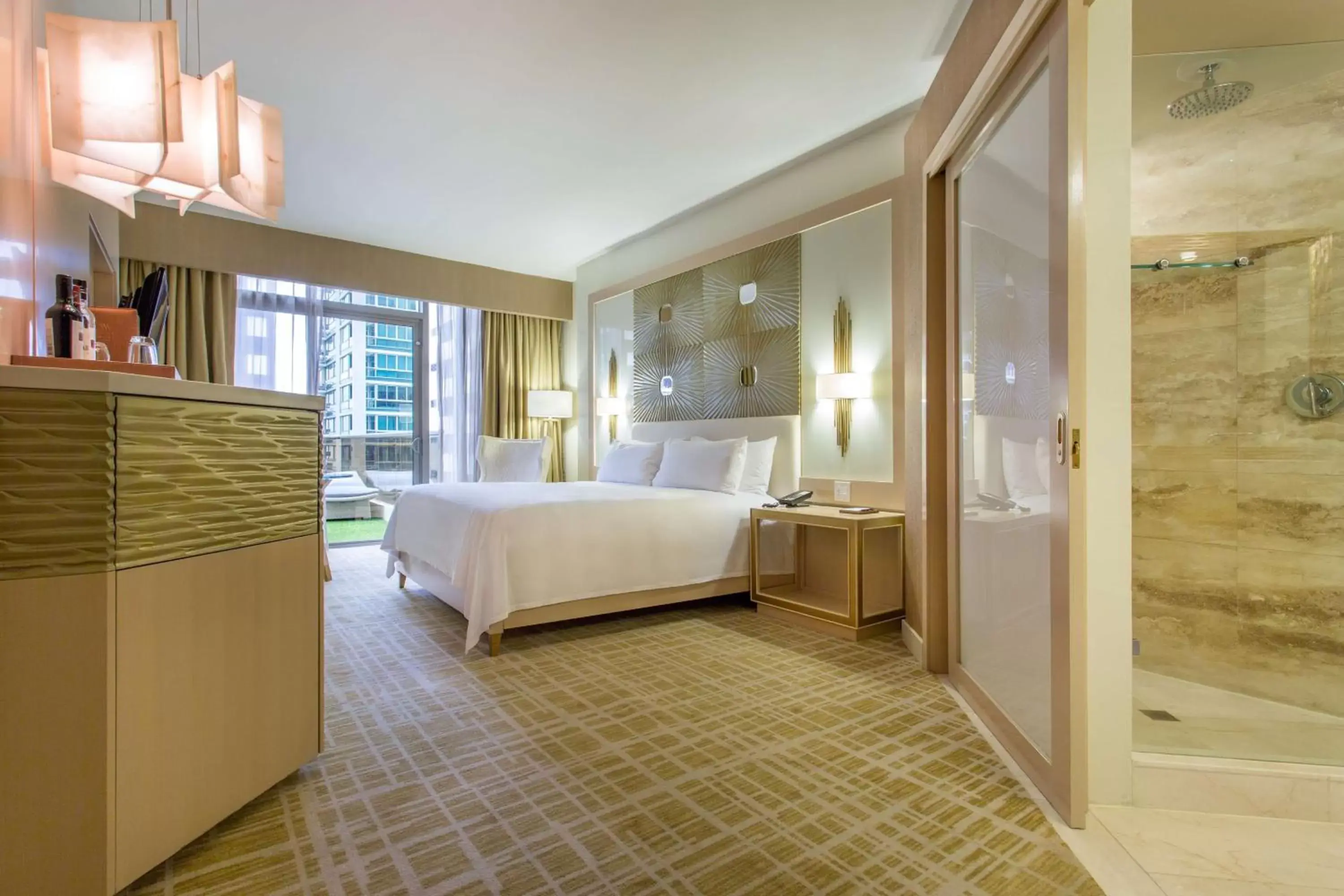 Bedroom, Bed in Waldorf Astoria Panama