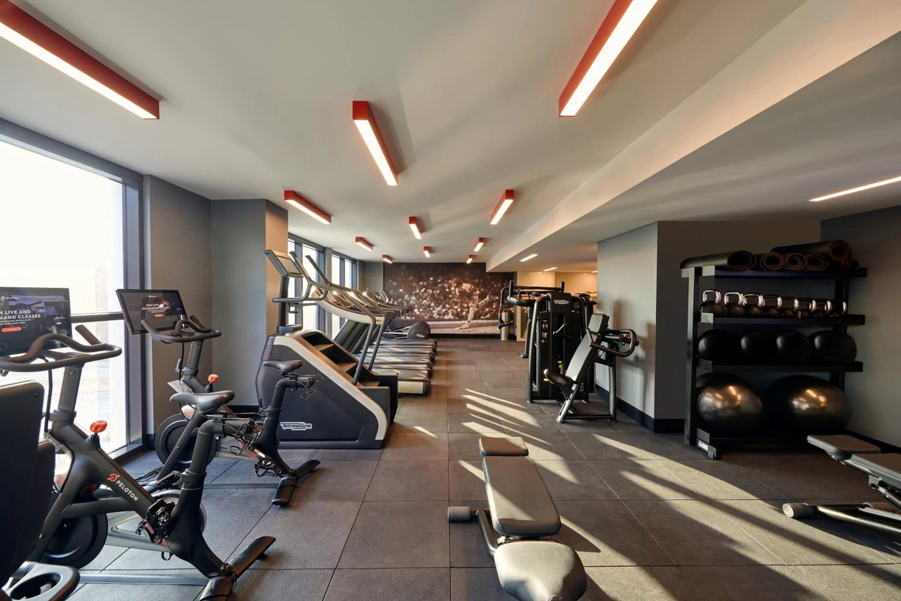 Fitness centre/facilities in Live! by Loews - St. Louis