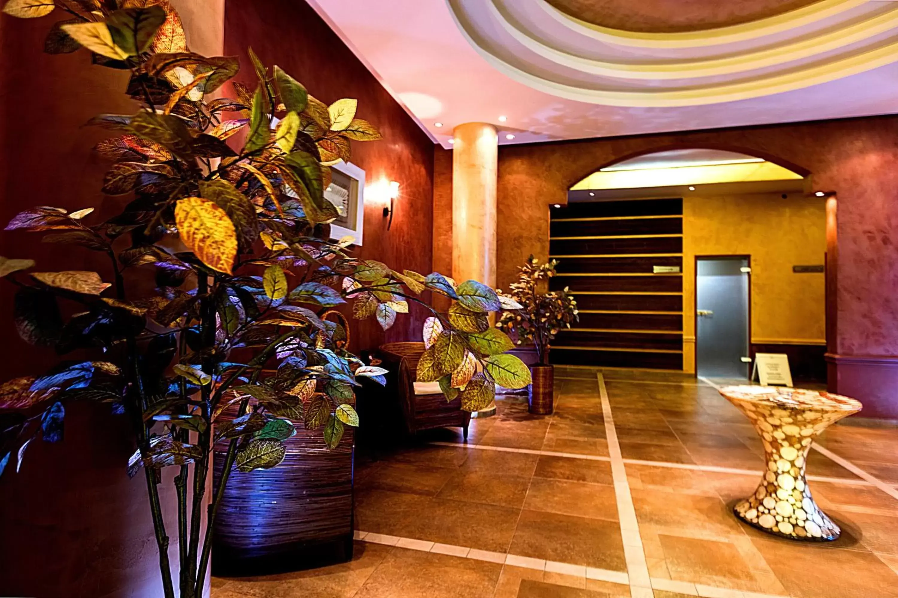 Spa and wellness centre/facilities, Lobby/Reception in Primoretz Grand Hotel & Spa