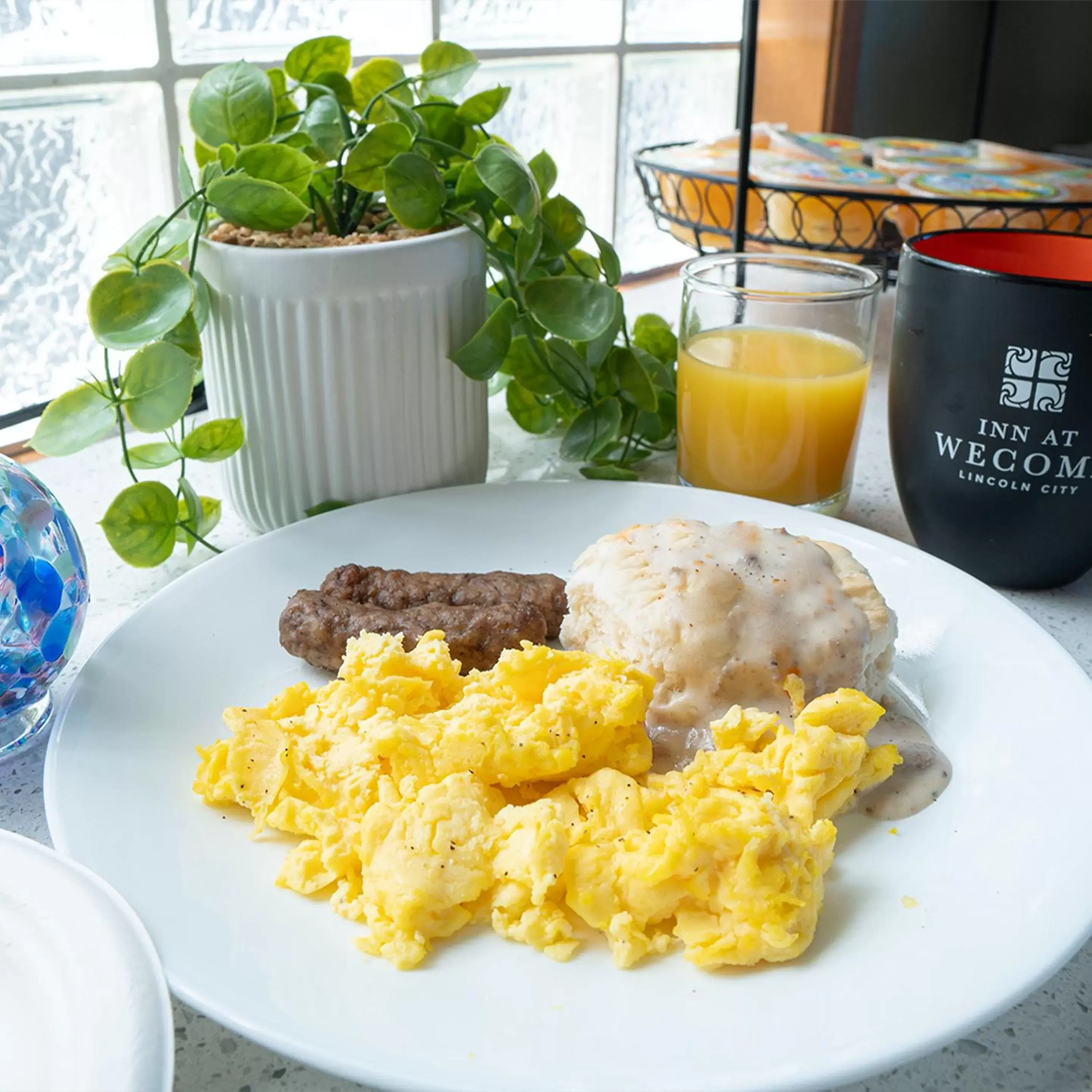 Food in Inn at Wecoma Food in Inn at Wecoma