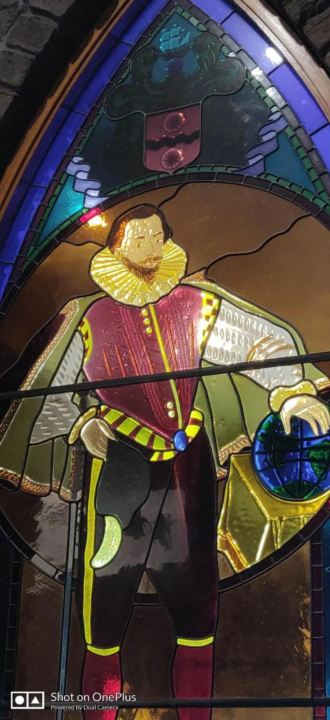 Property building in Sir Francis Drake