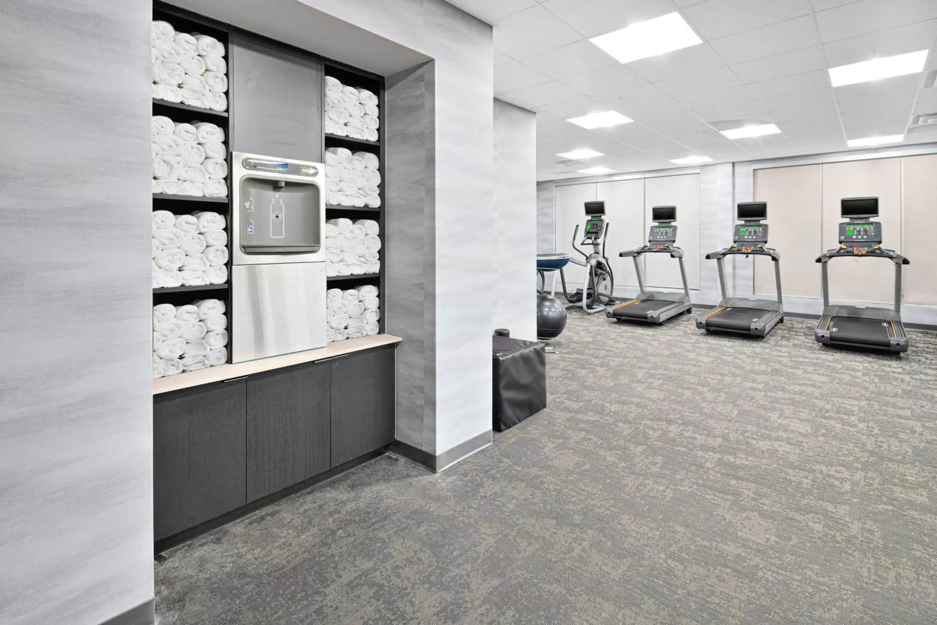 Fitness centre/facilities in Fairfield Inn & Suites Columbus New Albany