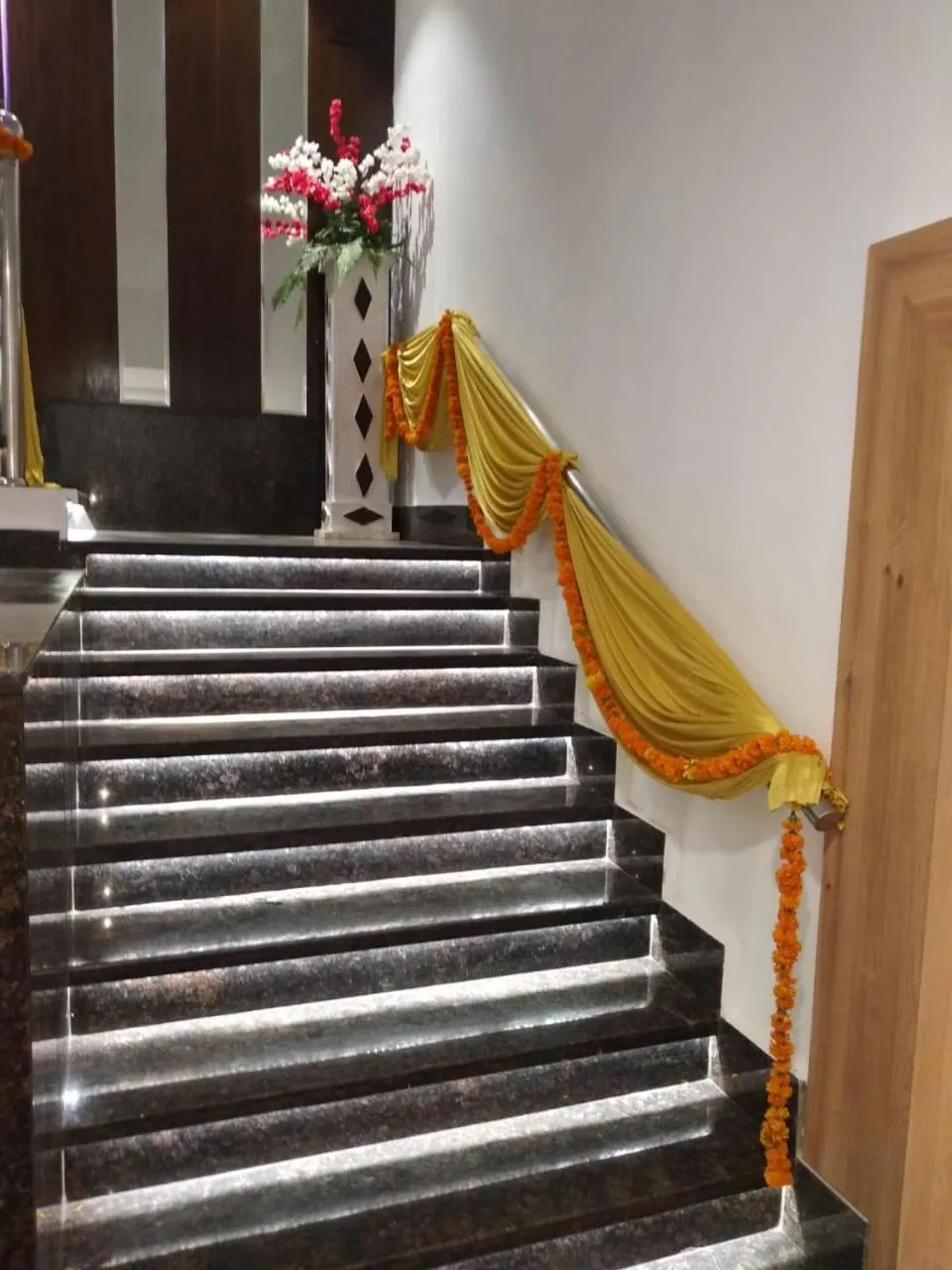 Hotel Pushp Villa Agra Taj East Gate