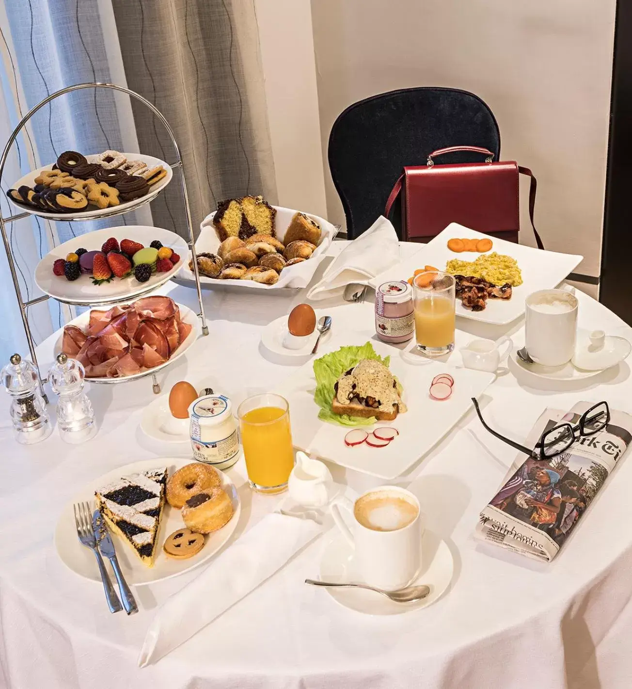 Breakfast in Corso 281 Luxury Suites