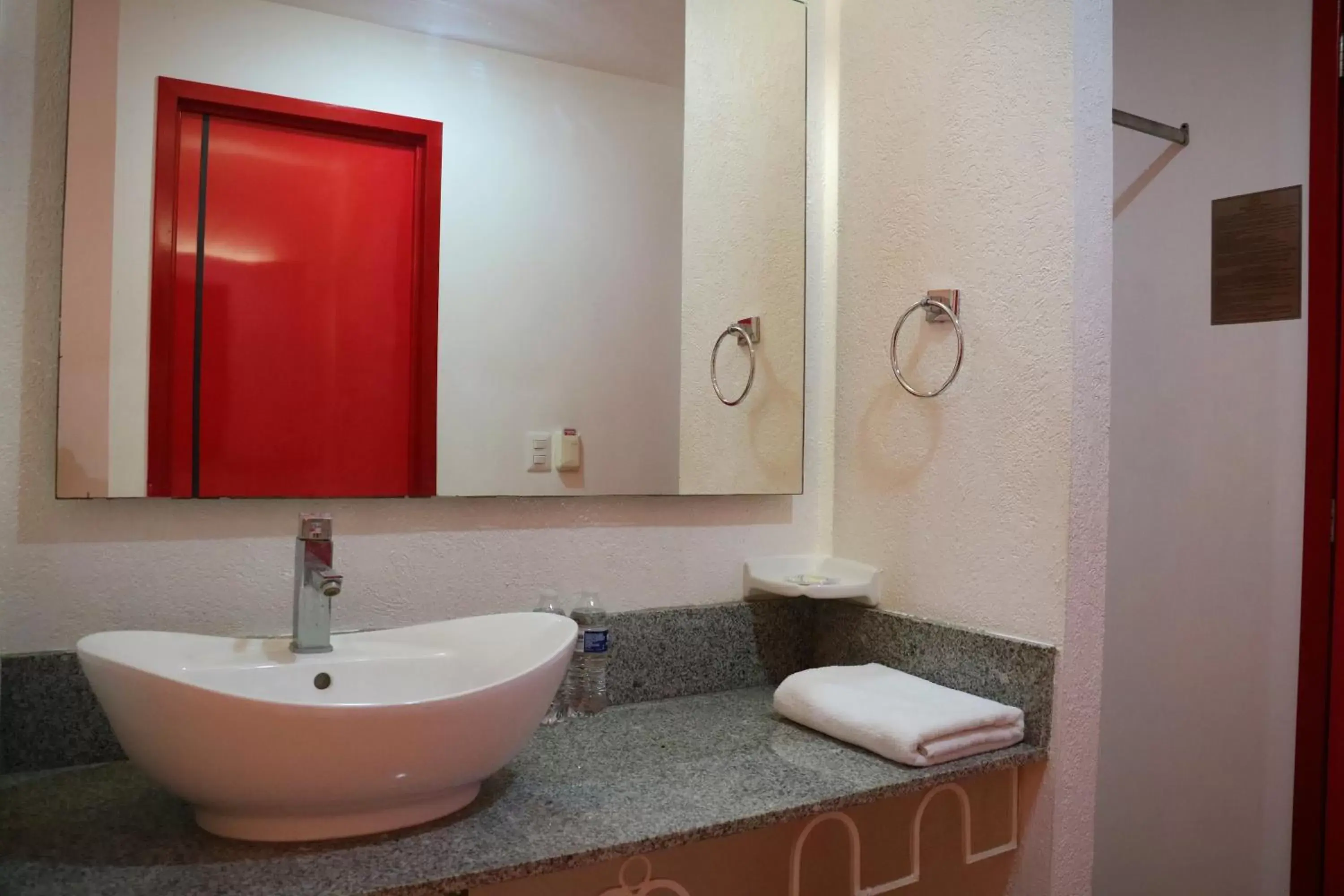 Bathroom in Zar Manzanillo