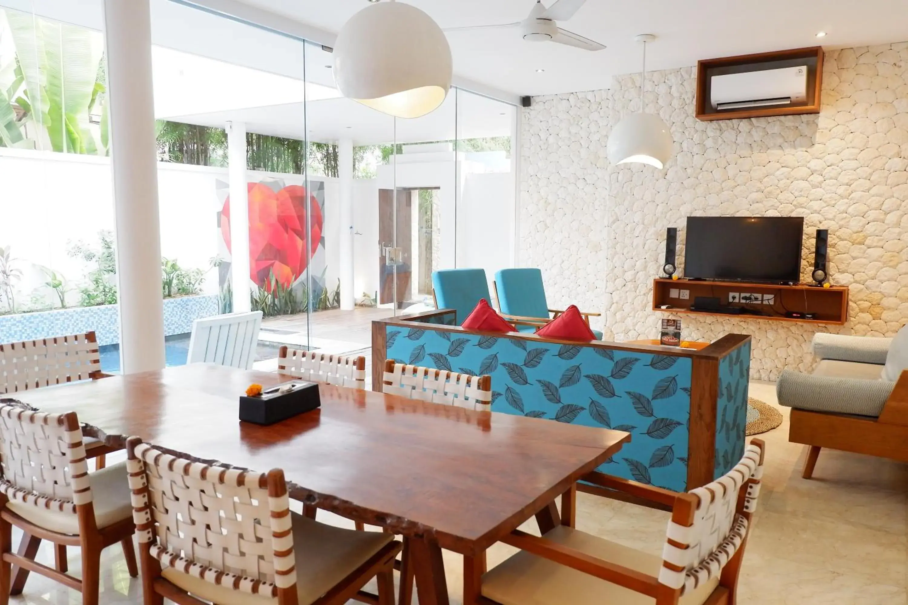 Living room, Lounge/Bar in Beautiful Bali Villas