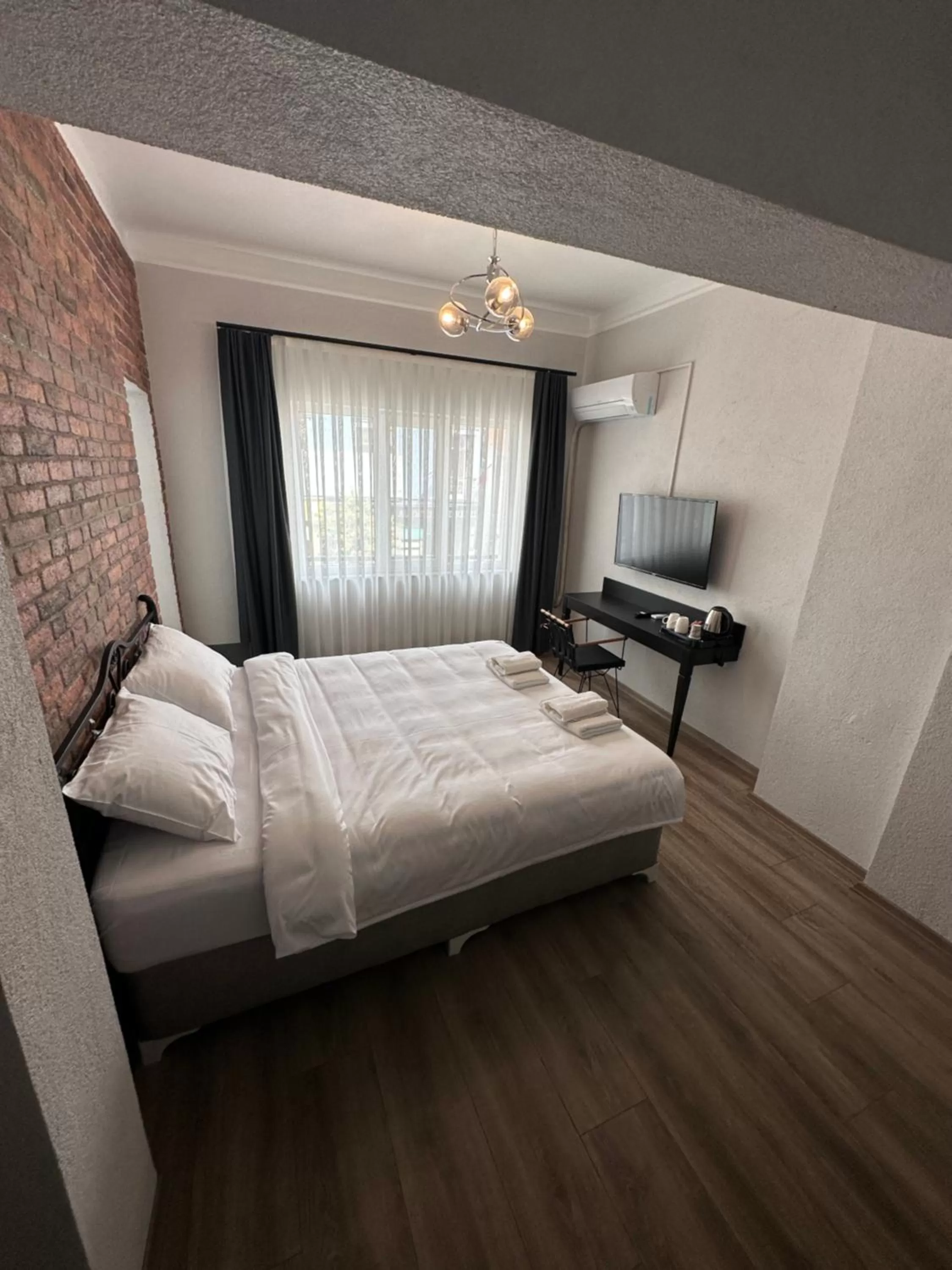 Bed in DERİN BUTİK HOTEL