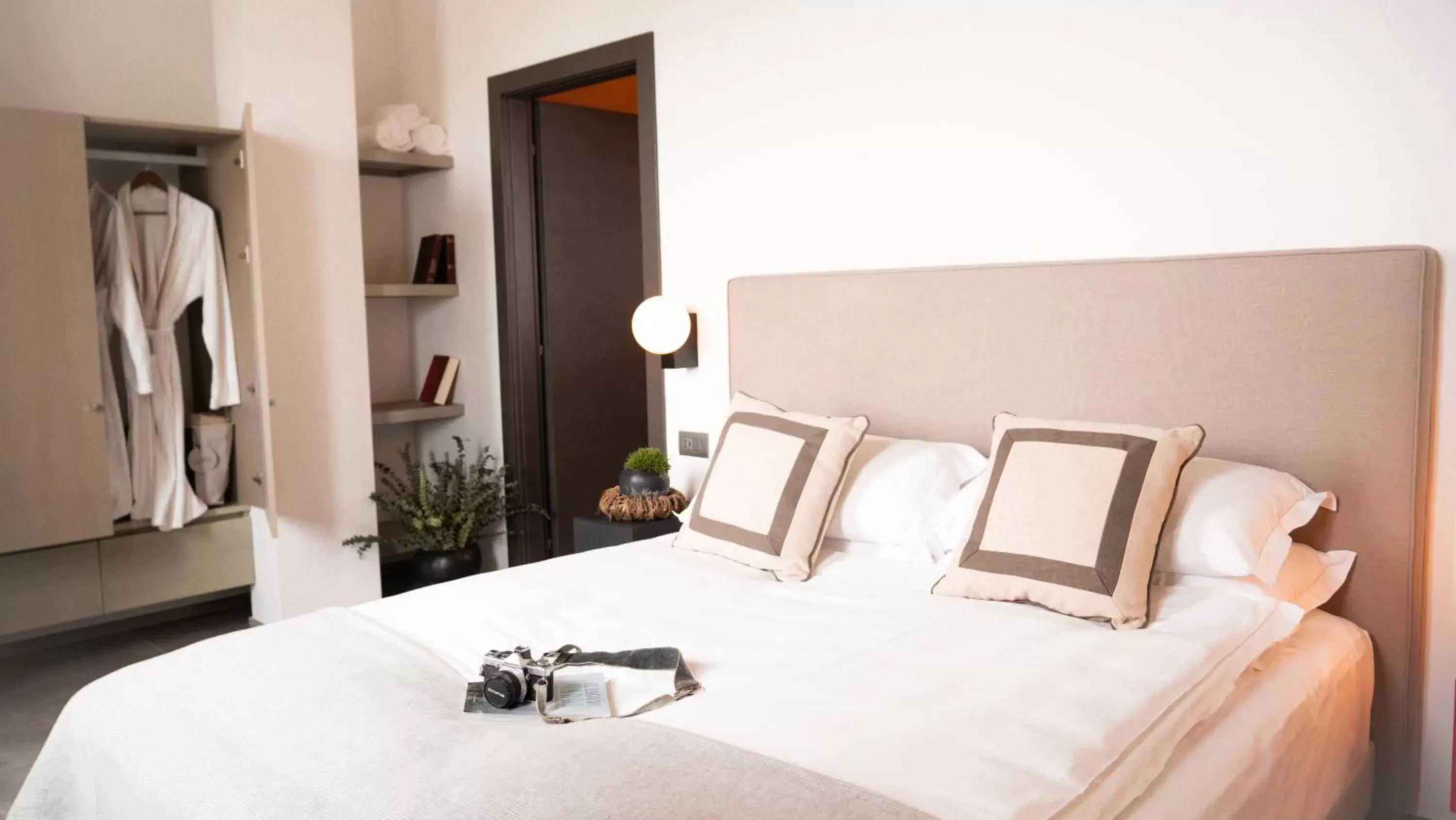 Bedroom, Bed in Natiia Relais - Adults Only