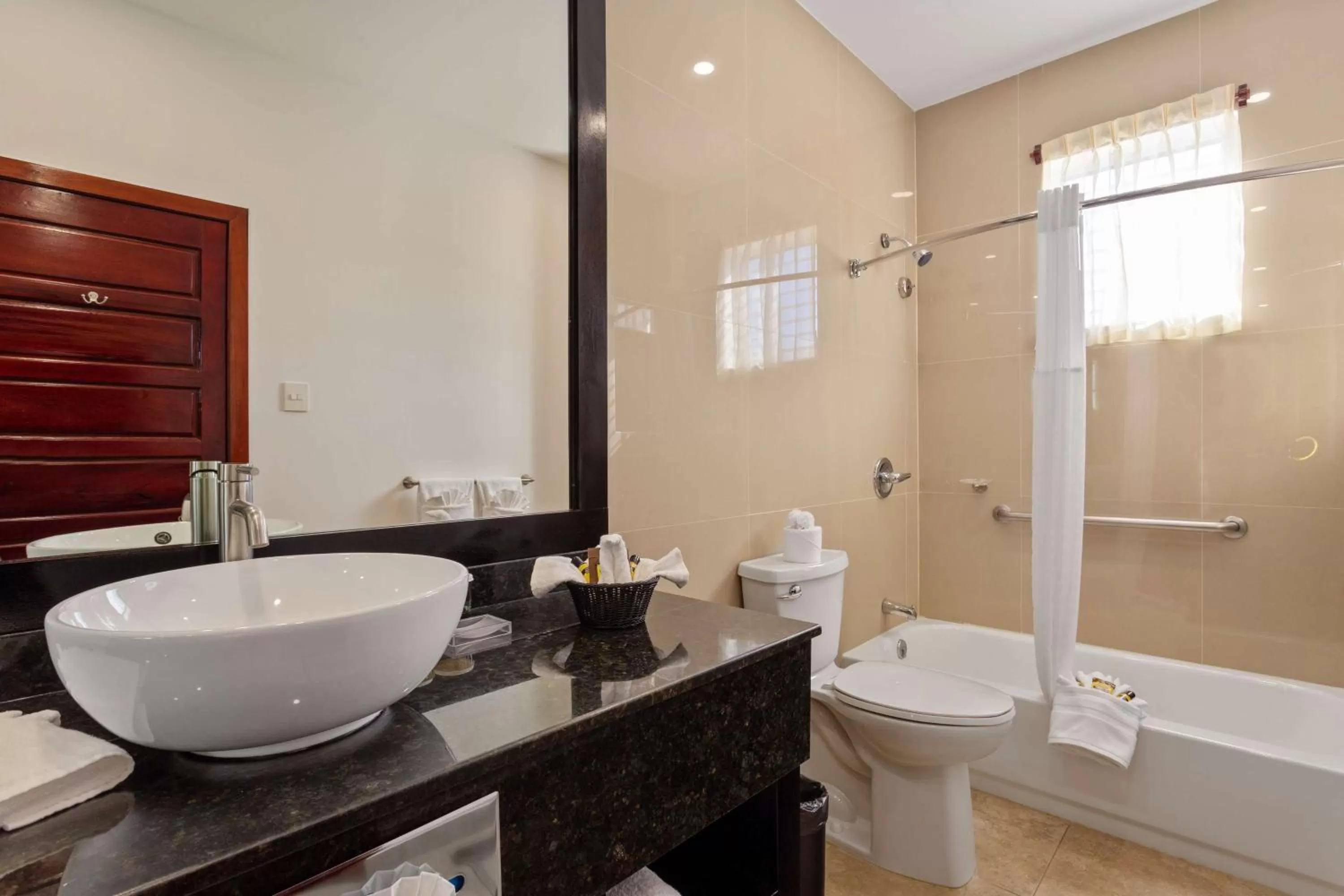 Bathroom in Best Western Plus Belize Biltmore Plaza