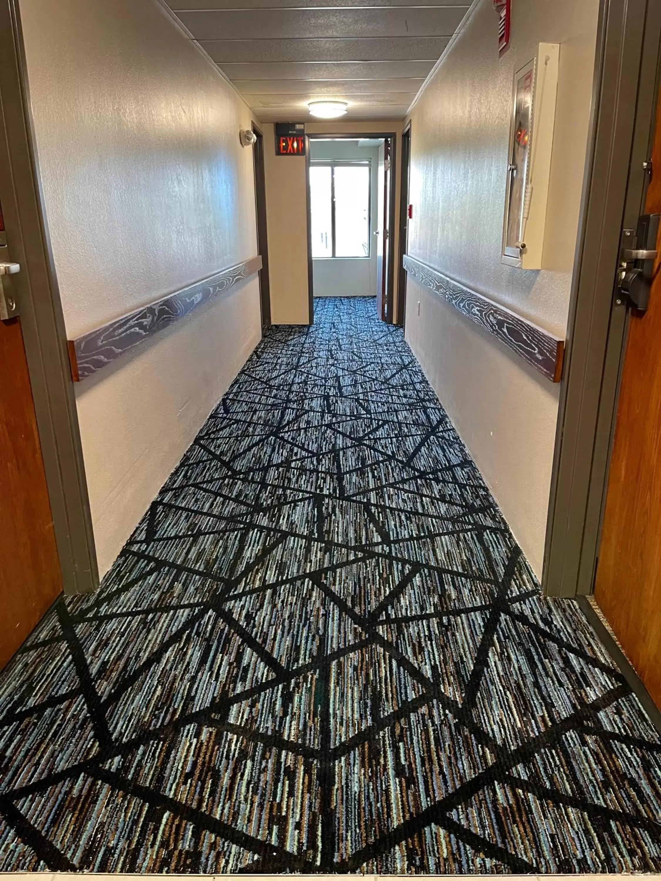 Property building in Super 8 by Wyndham Hannibal Property building in Super 8 by Wyndham Hannibal