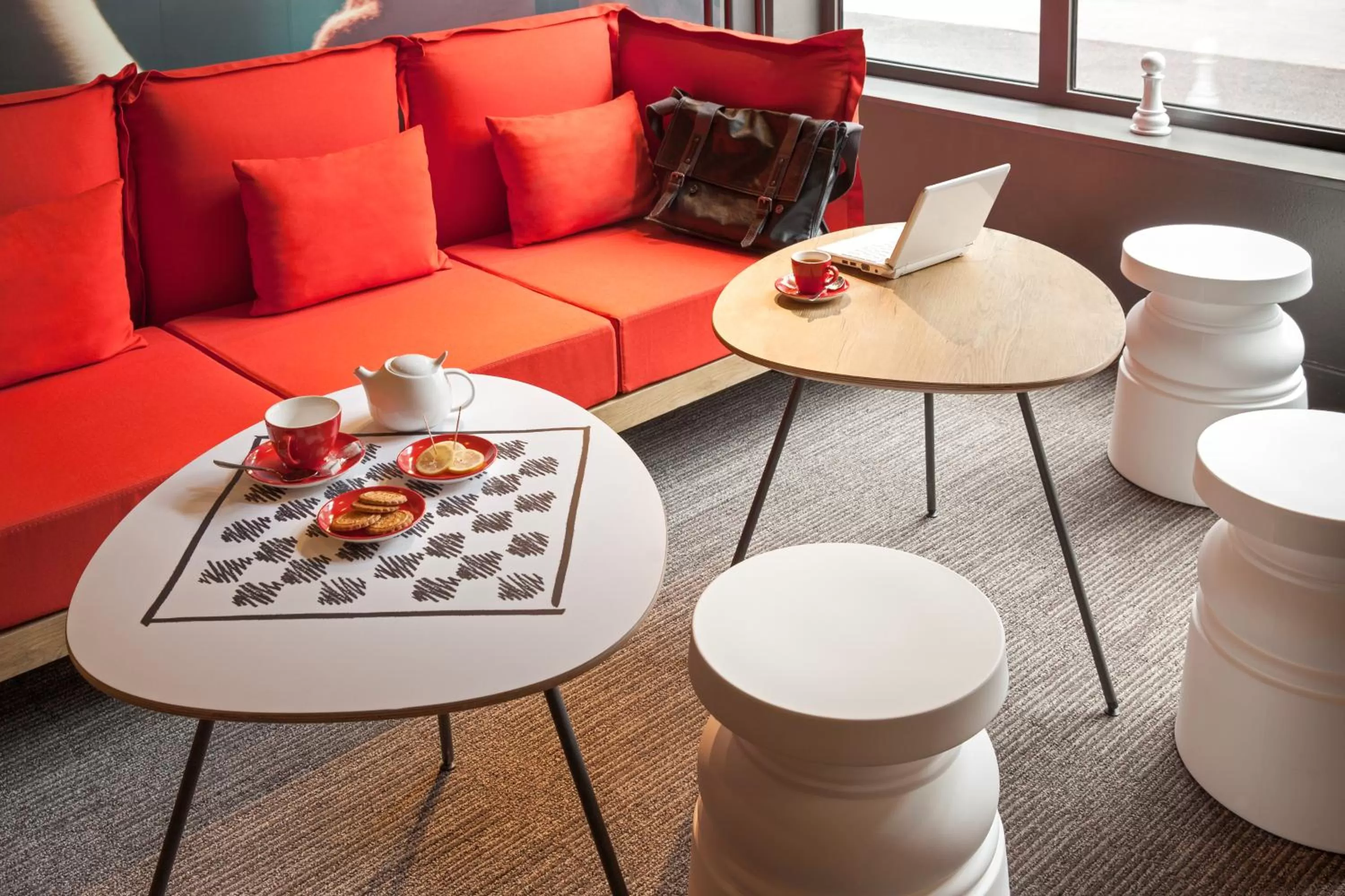 Lounge or bar in ibis Toulouse Centre