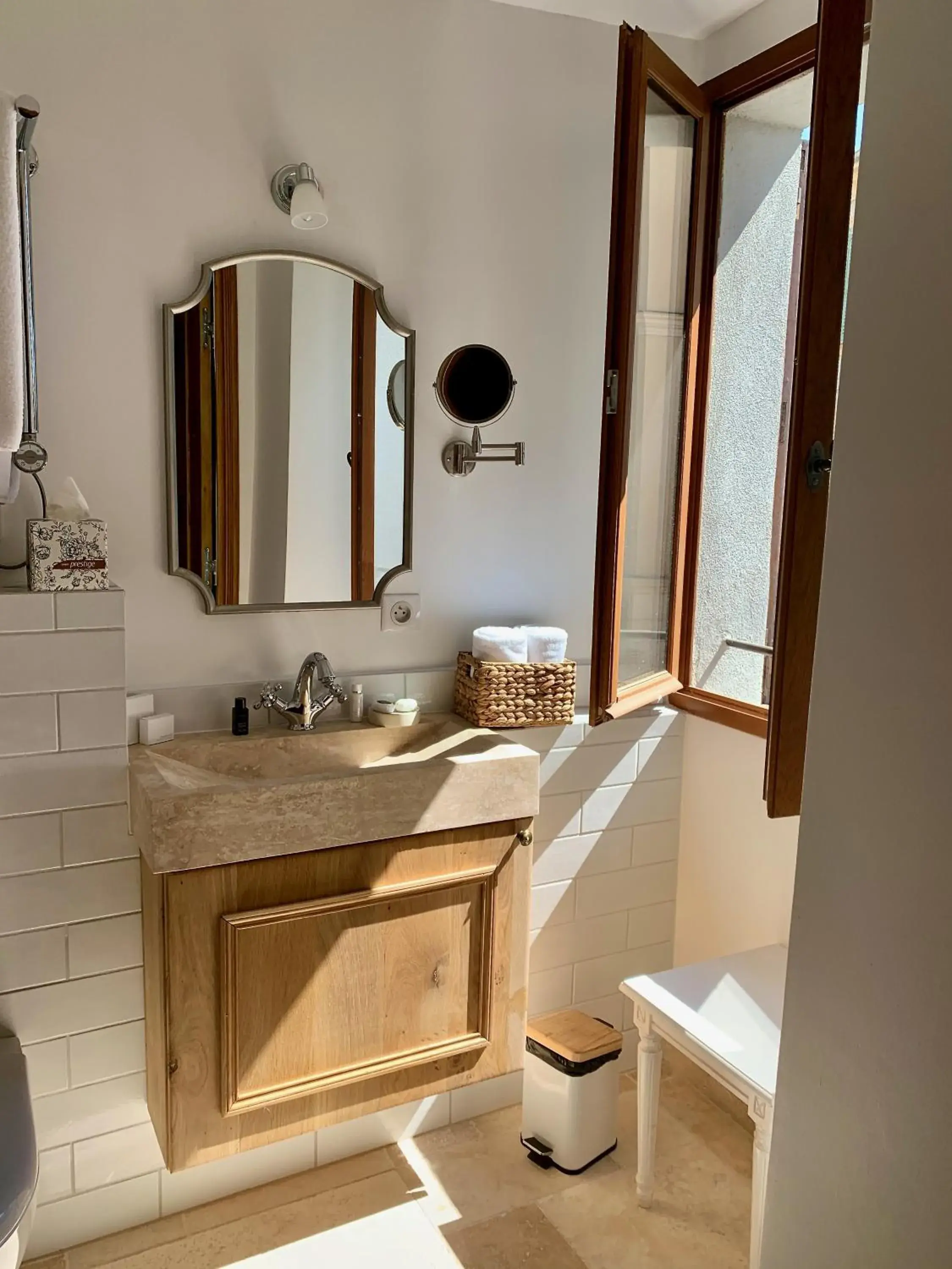 Bathroom in Château Le Cagnard