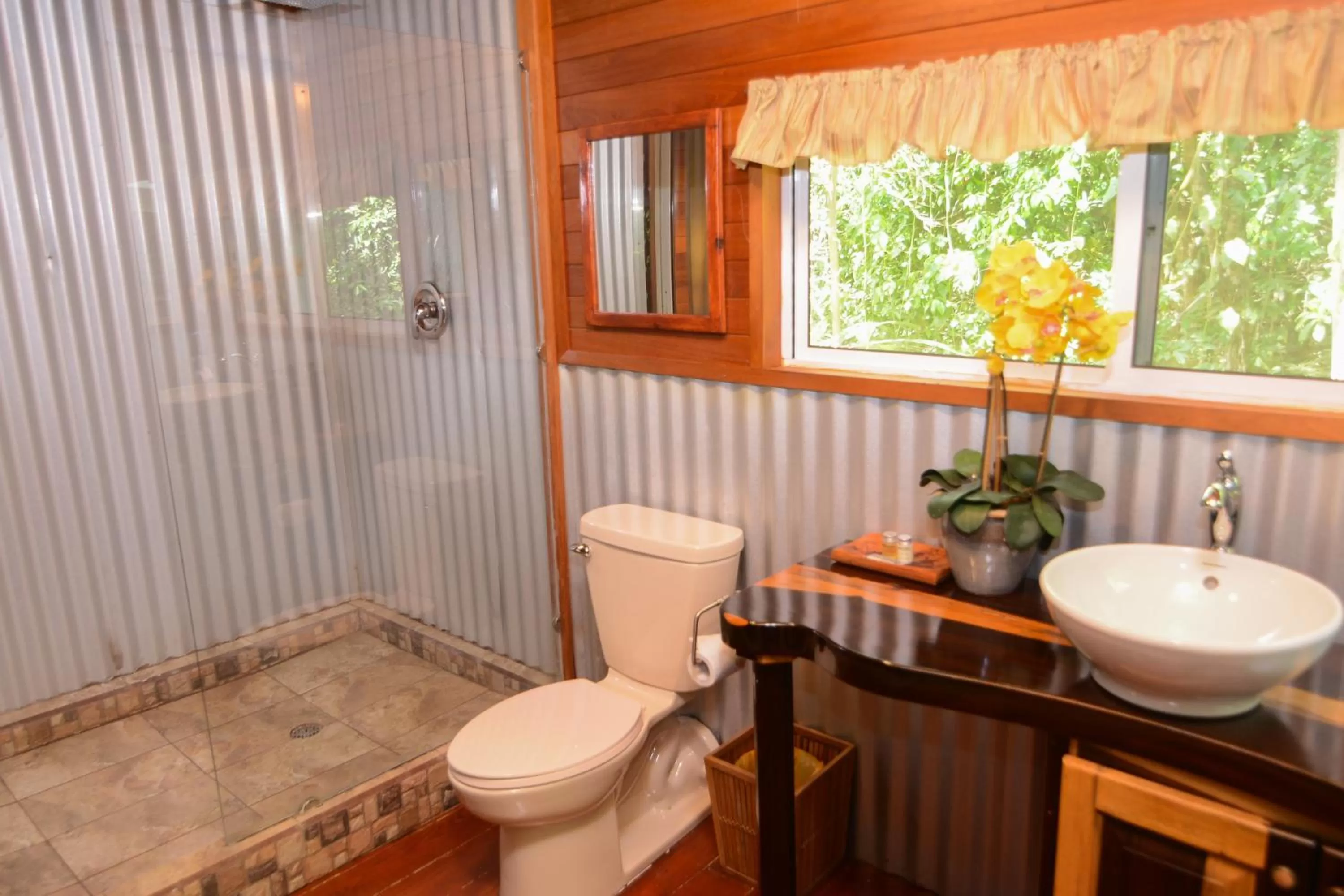 Bathroom in KikiWitz Resort