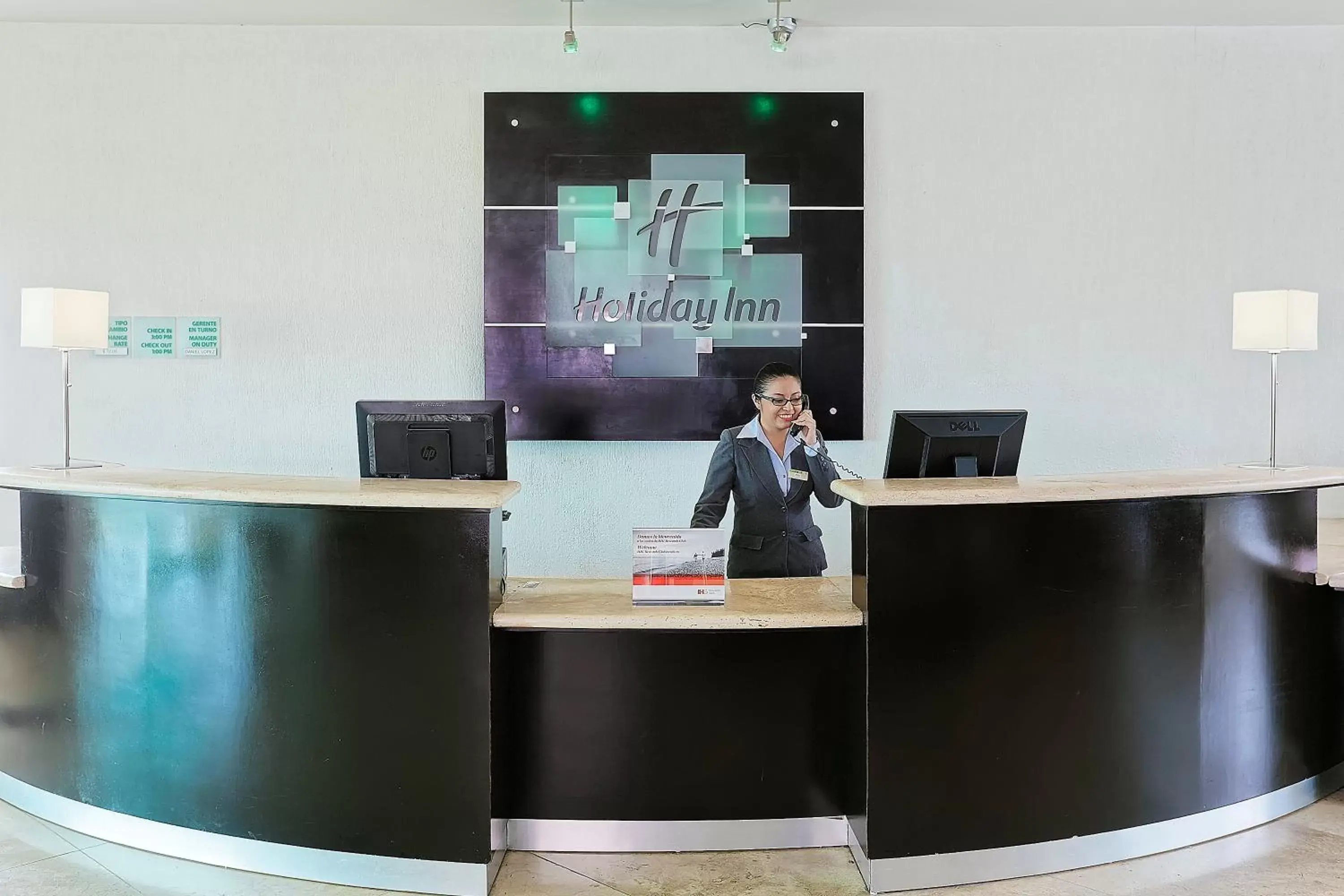 Property building, Lobby/Reception in Holiday Inn Campeche, an IHG Hotel