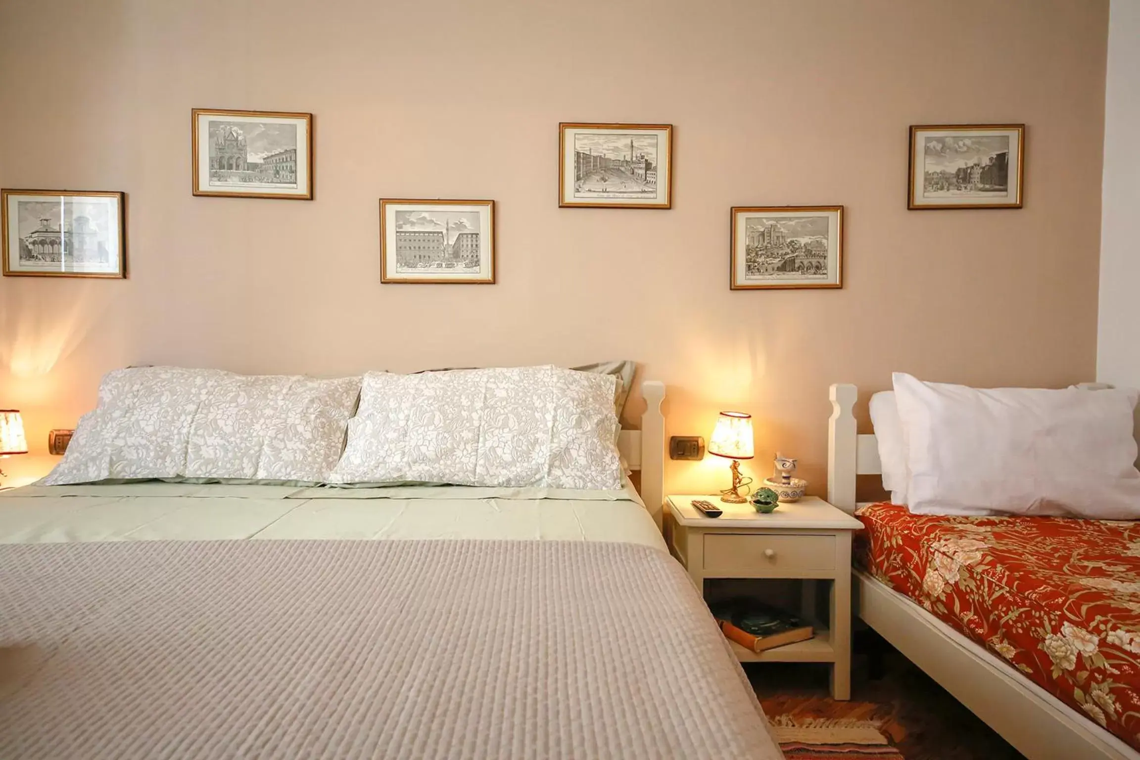 Photo of the whole room, Bed in Baronessa B&B Florence