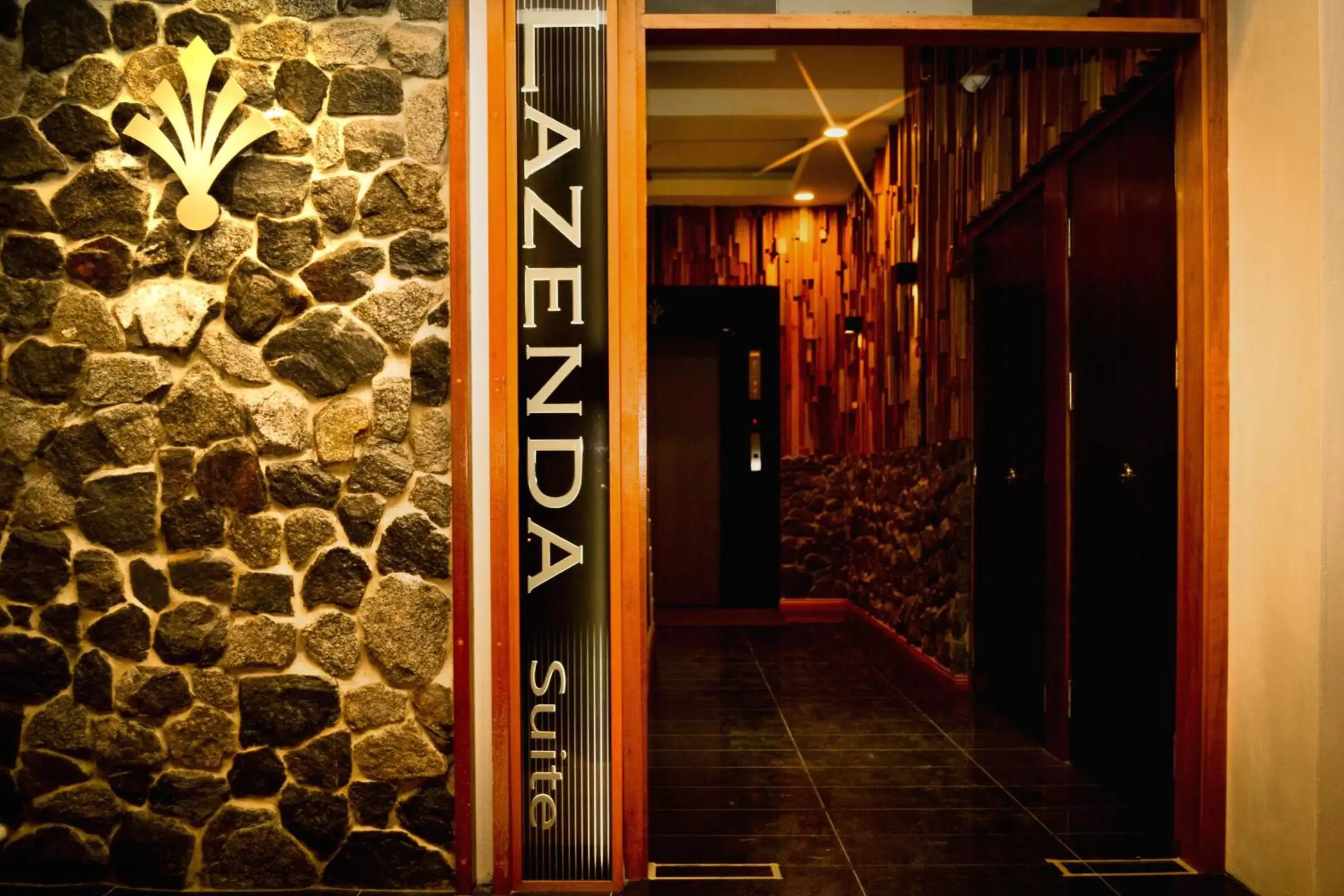 Facade/entrance in Lazenda Hotel