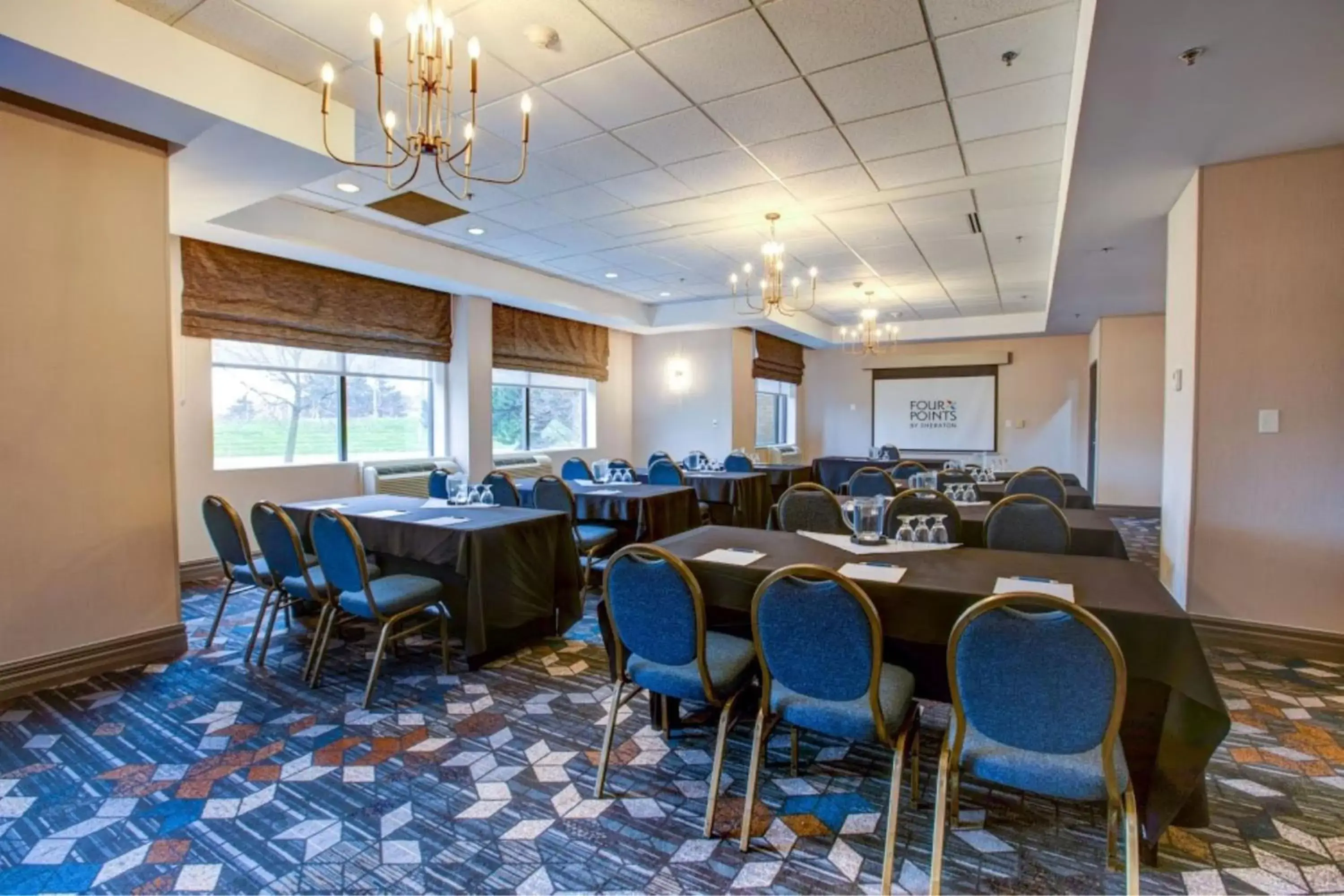 Meeting/conference room in Four Points by Sheraton St. Catharines Niagara Suites