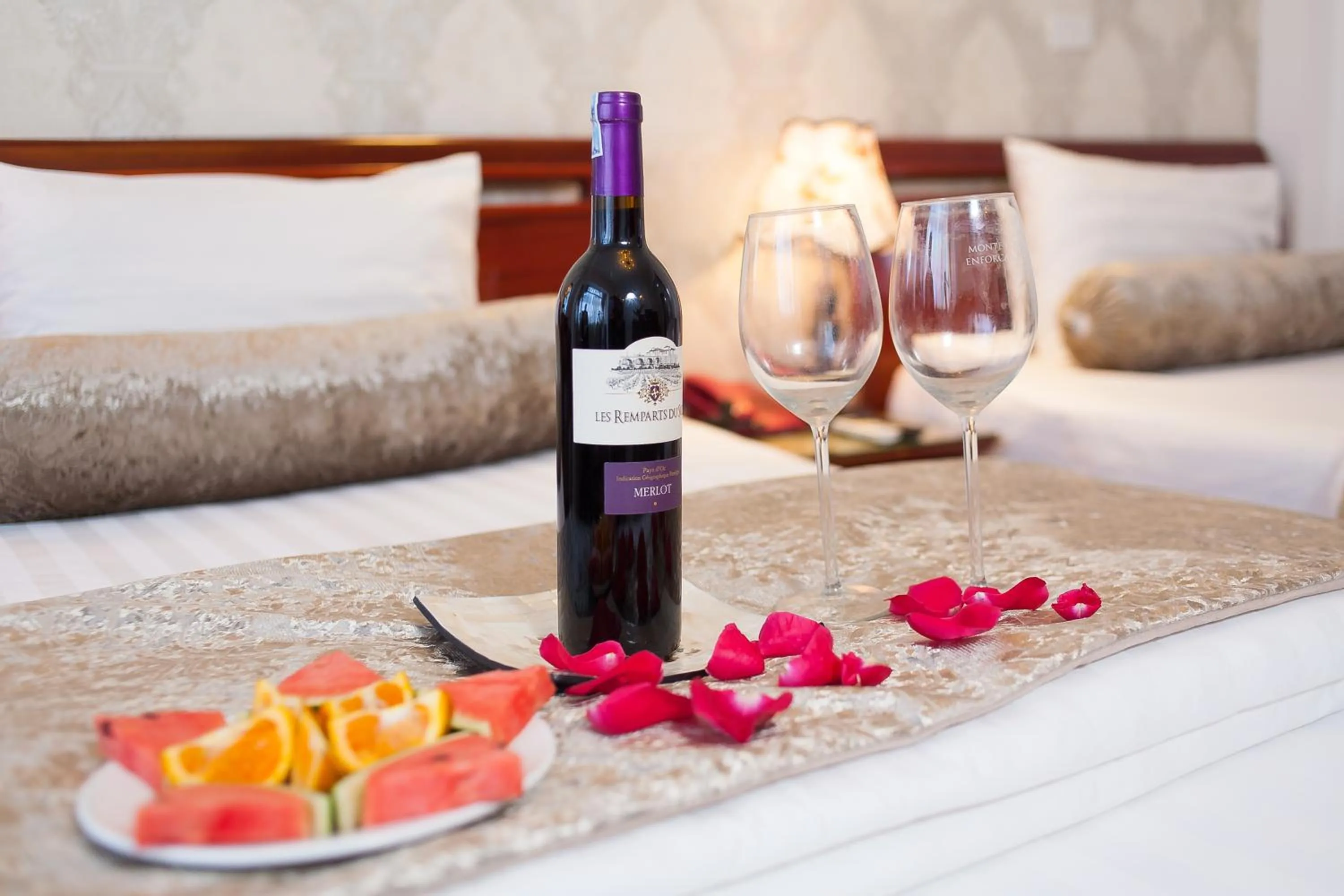 Coffee/tea facilities in Hanoi Luxury Hotel