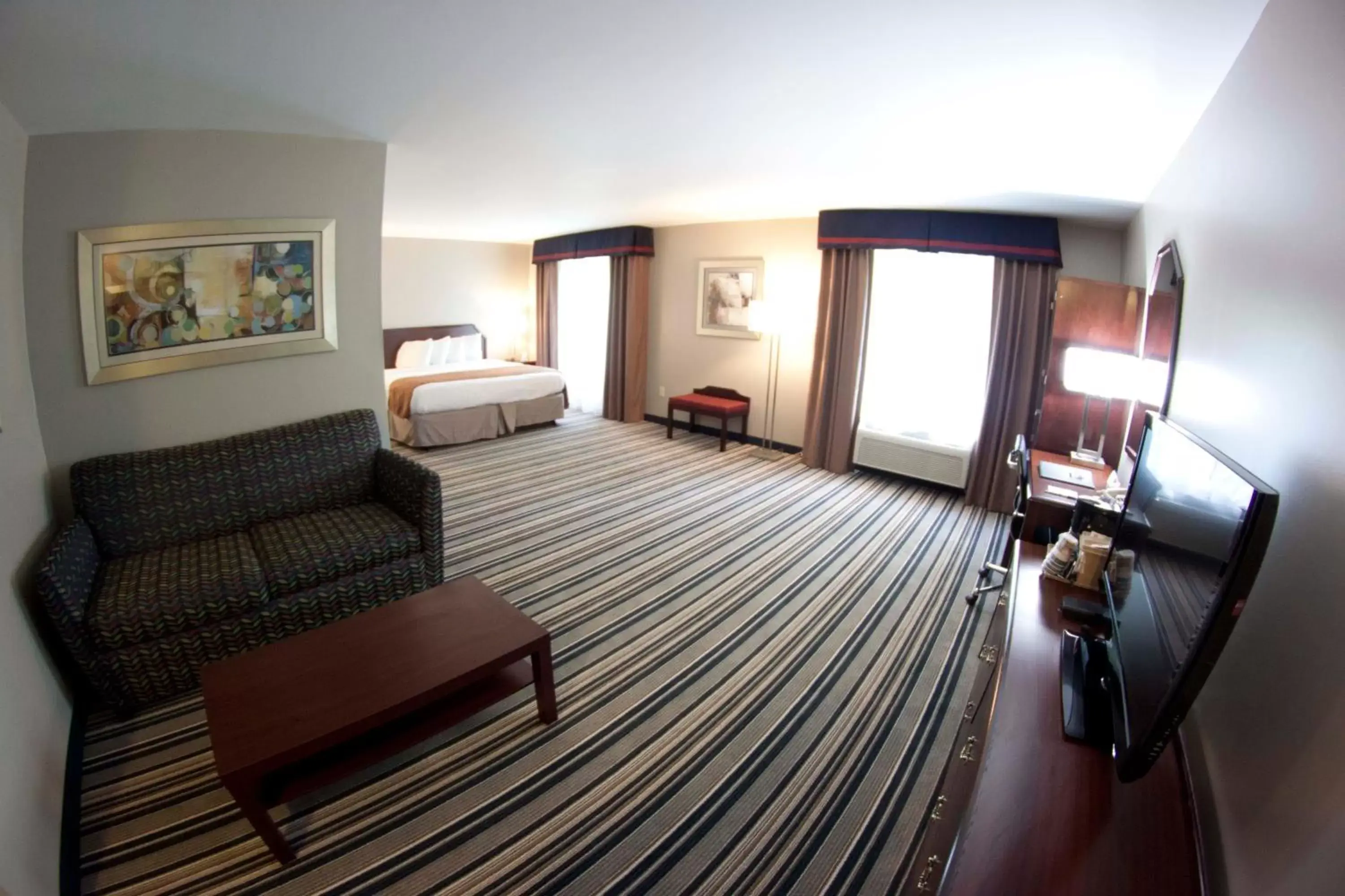 Family  Suite with Sofa Bed in Best Western Harrisburg Hershey